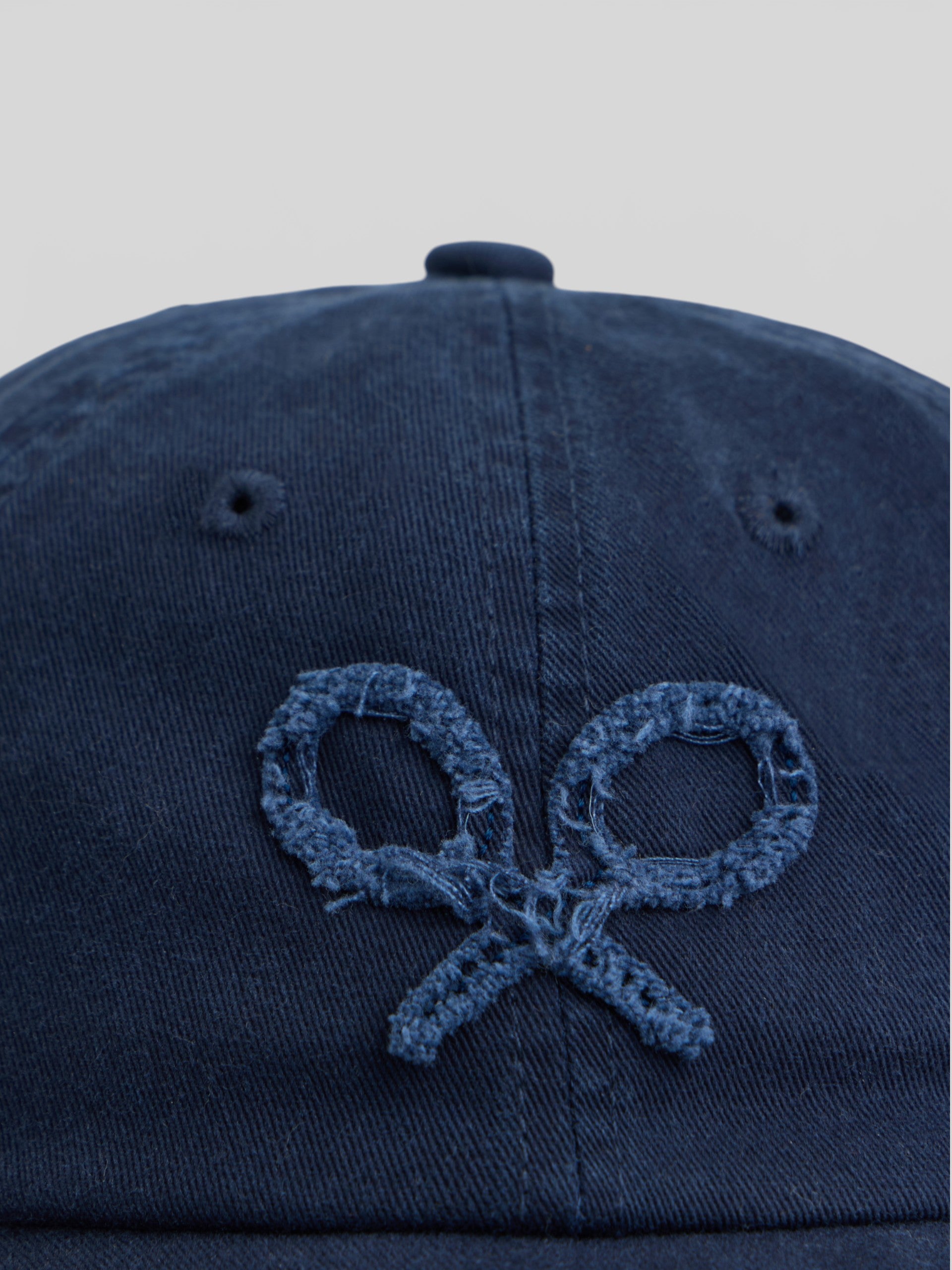 Gorra raqueta relieve azul marino