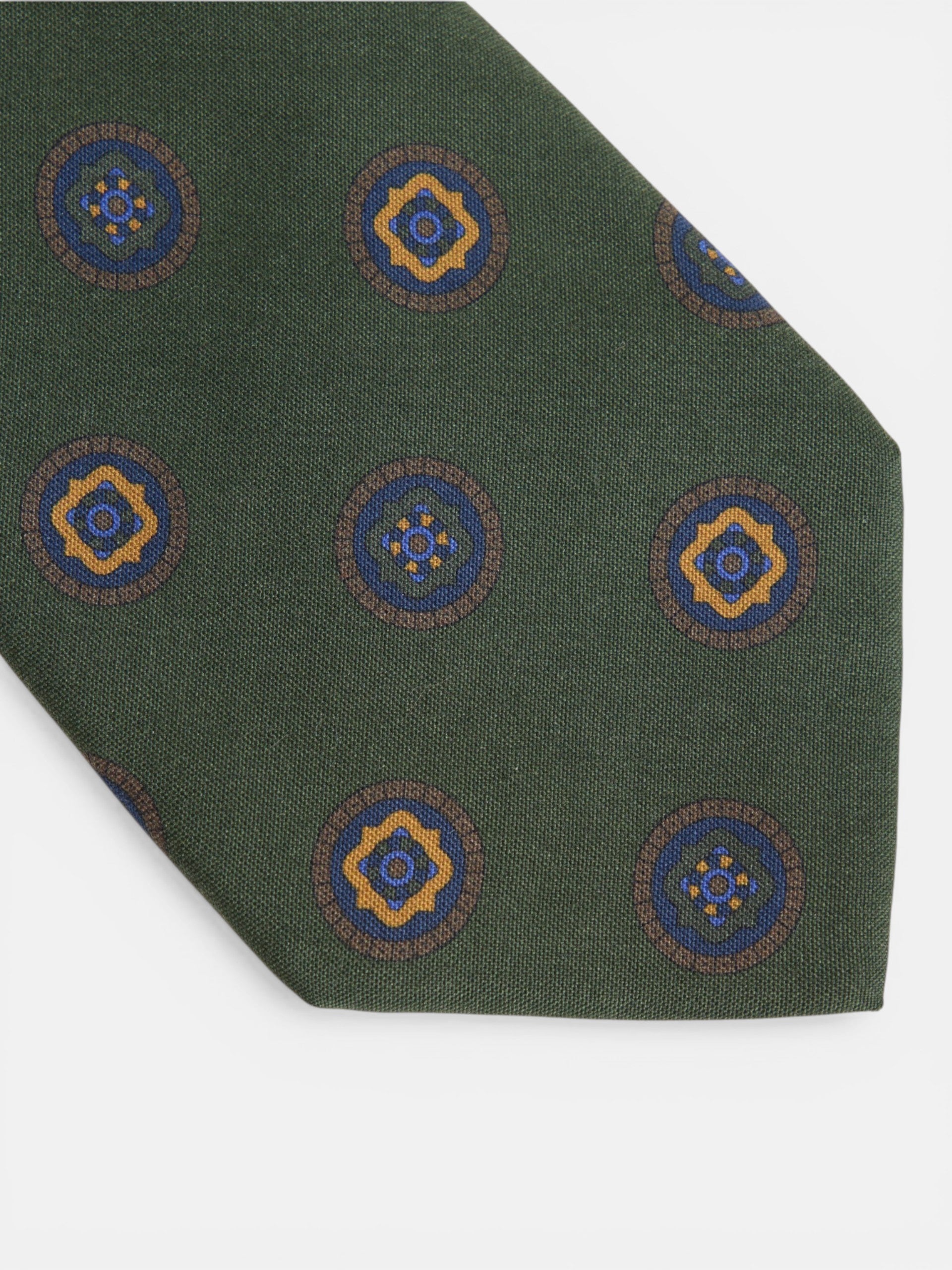 Geometric circles tie in green colors