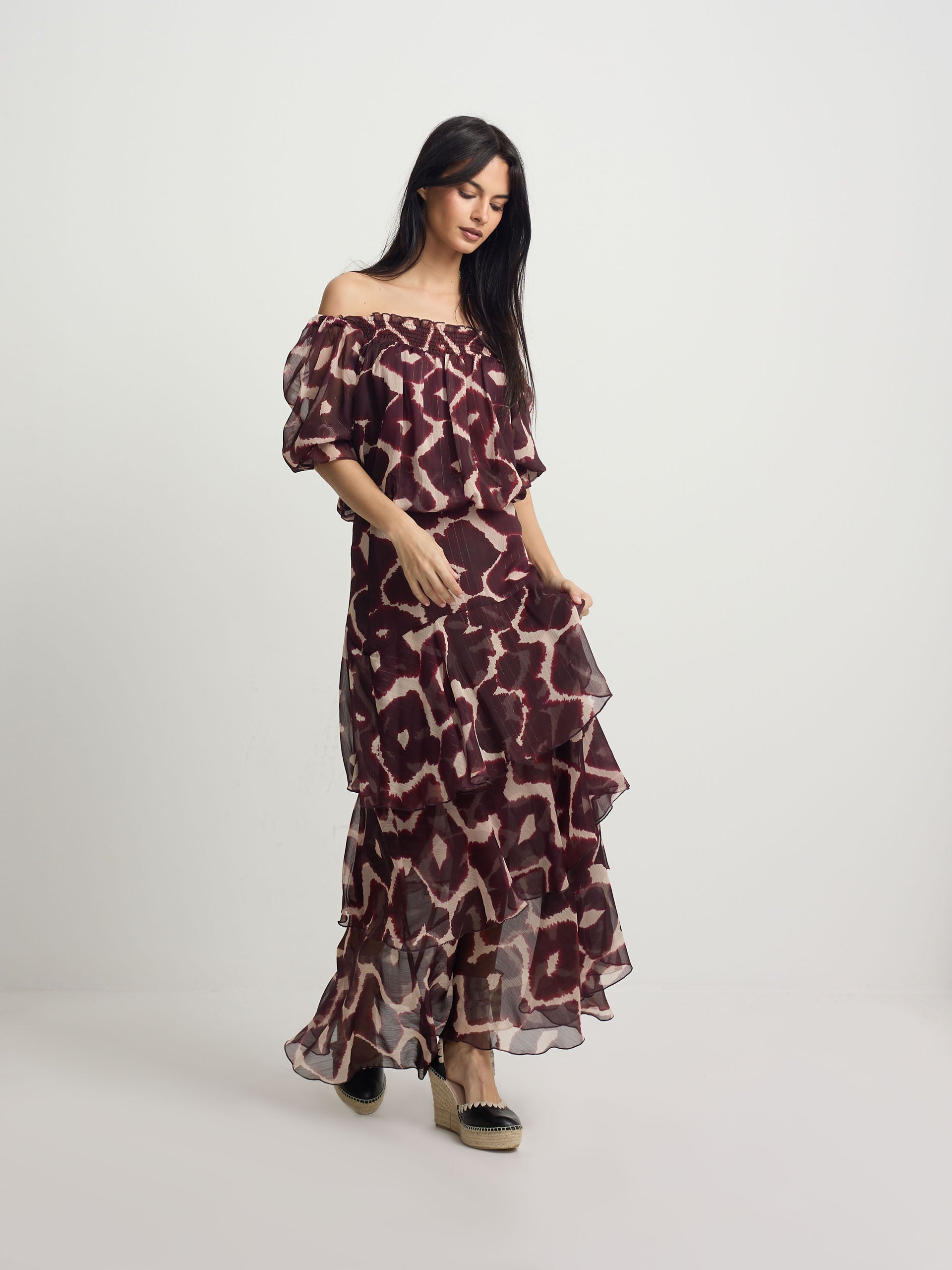 Blusa fruncida estampado marrones