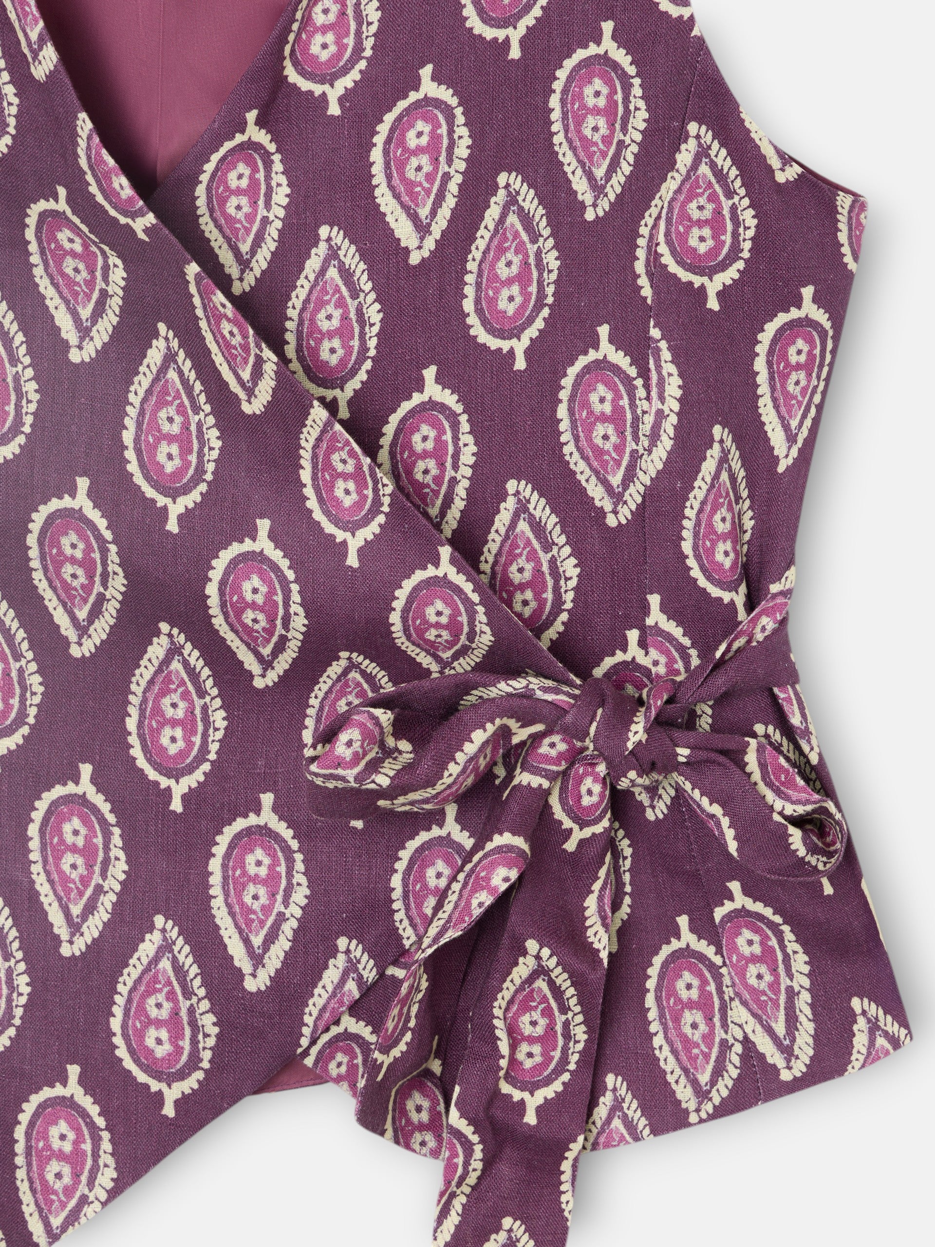 Gilet croisé à motif bordeaux avec nœud