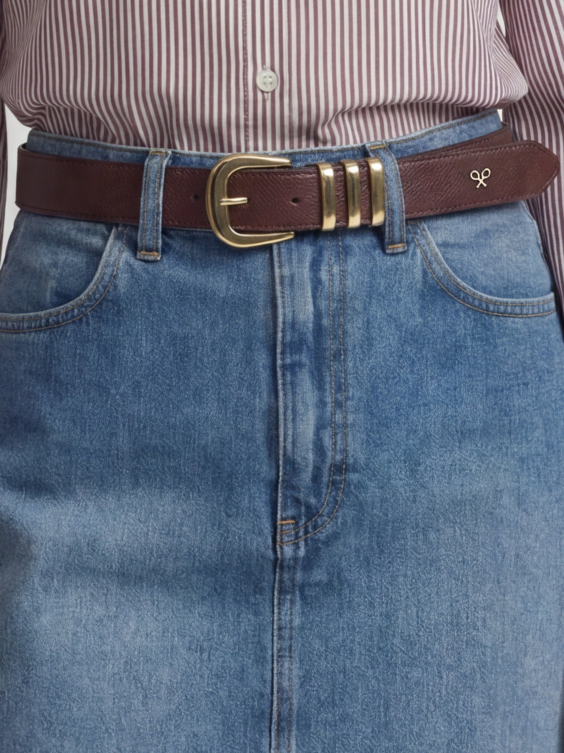 Falda midi recta abertura lateral denim