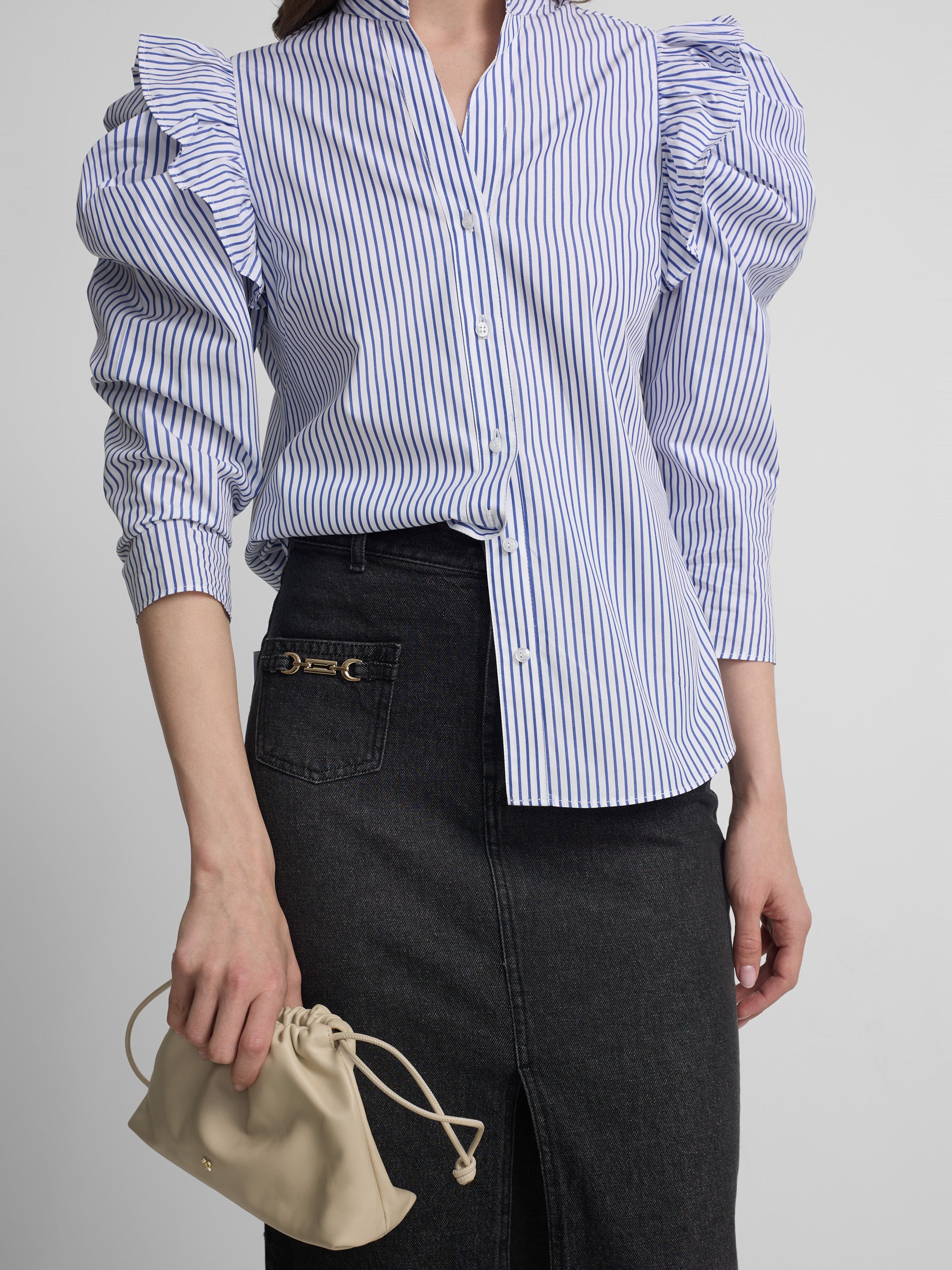 Jupe midi droite à boucle en denim gris