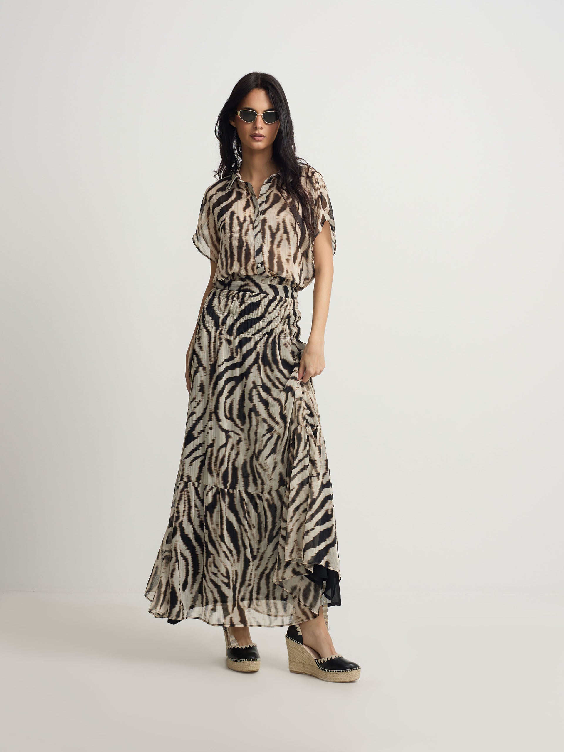 Long skirt with black animal print