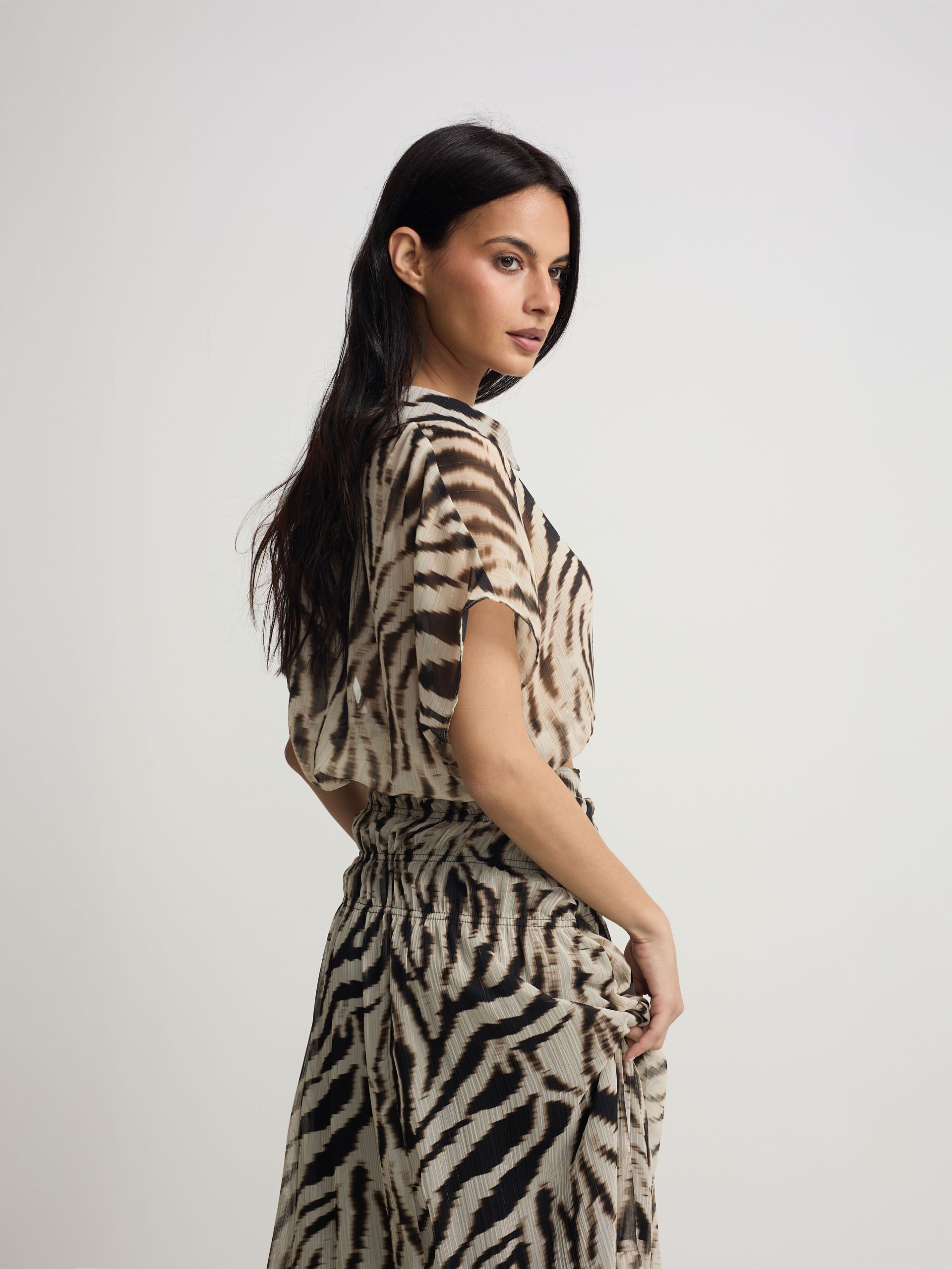 Long skirt with black animal print