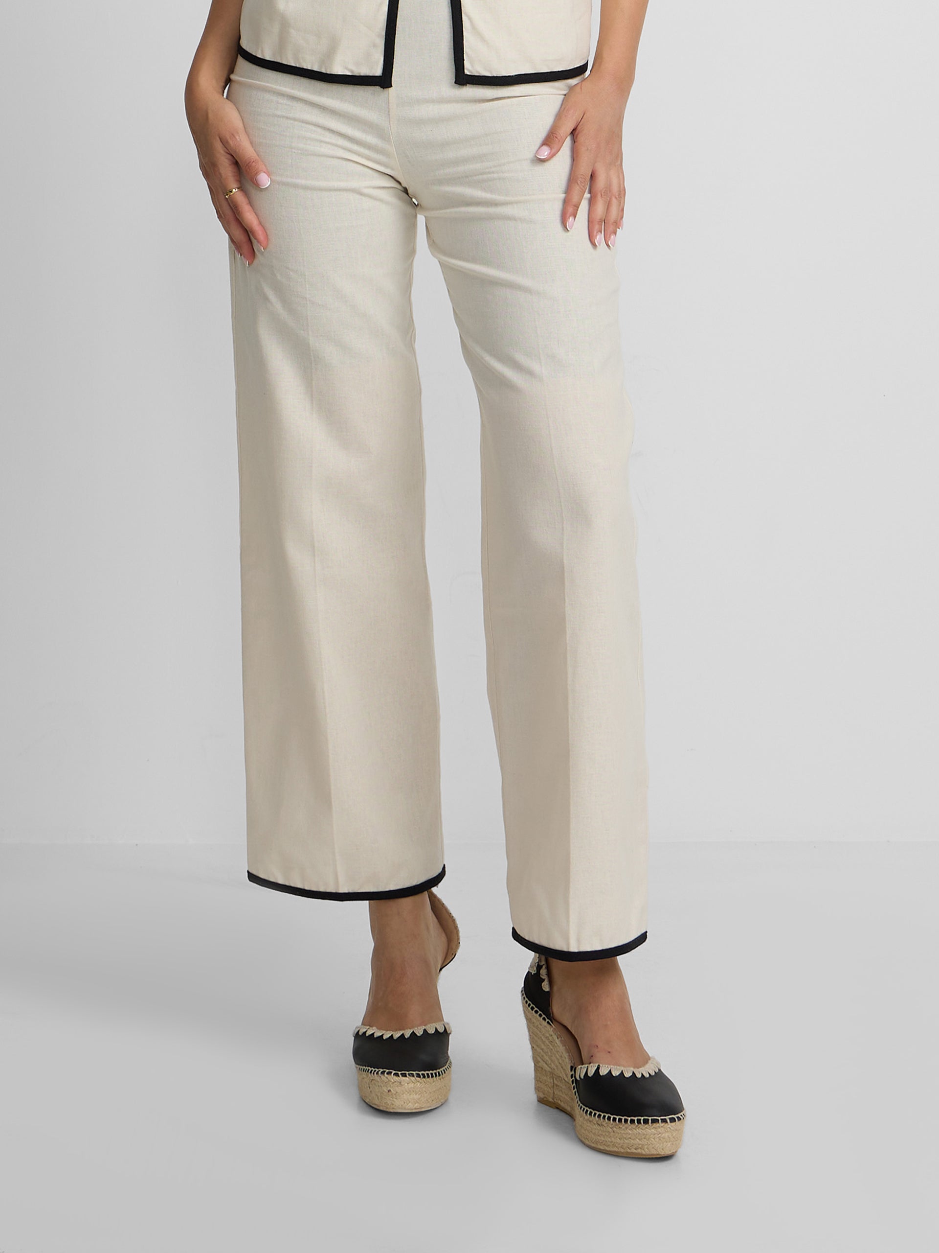 Straight linen trousers in raw color