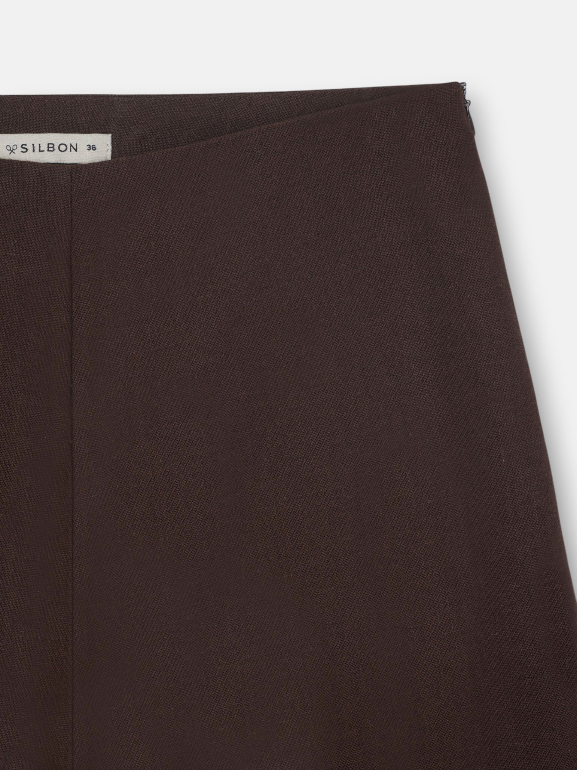 Straight brown linen trousers
