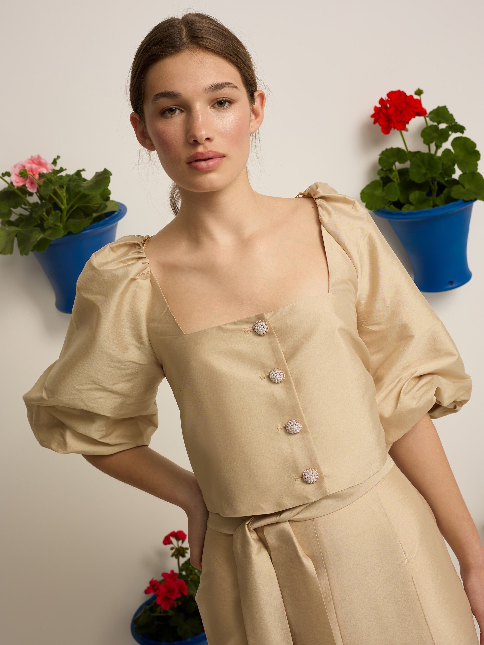 Blusa event collection manga farol beige