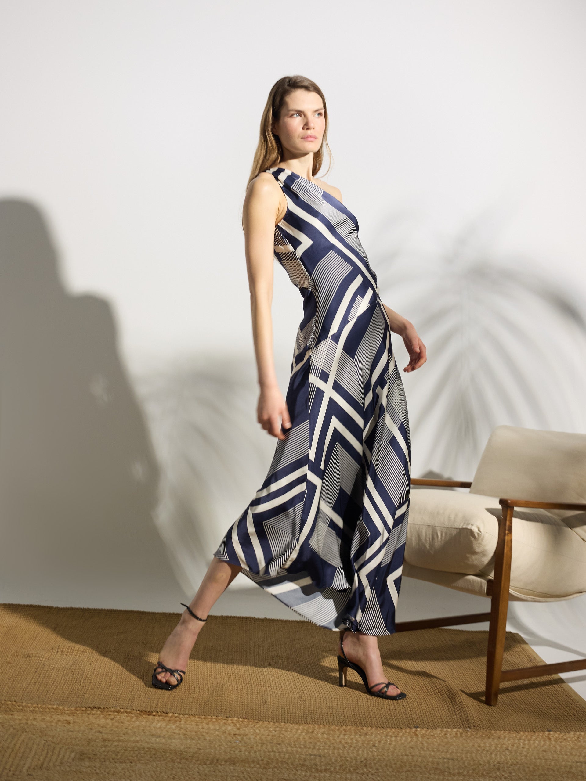 Robe midi unique asymétrique imprimée bleu