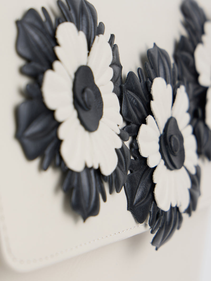 Bolso velada napa clutch crudo