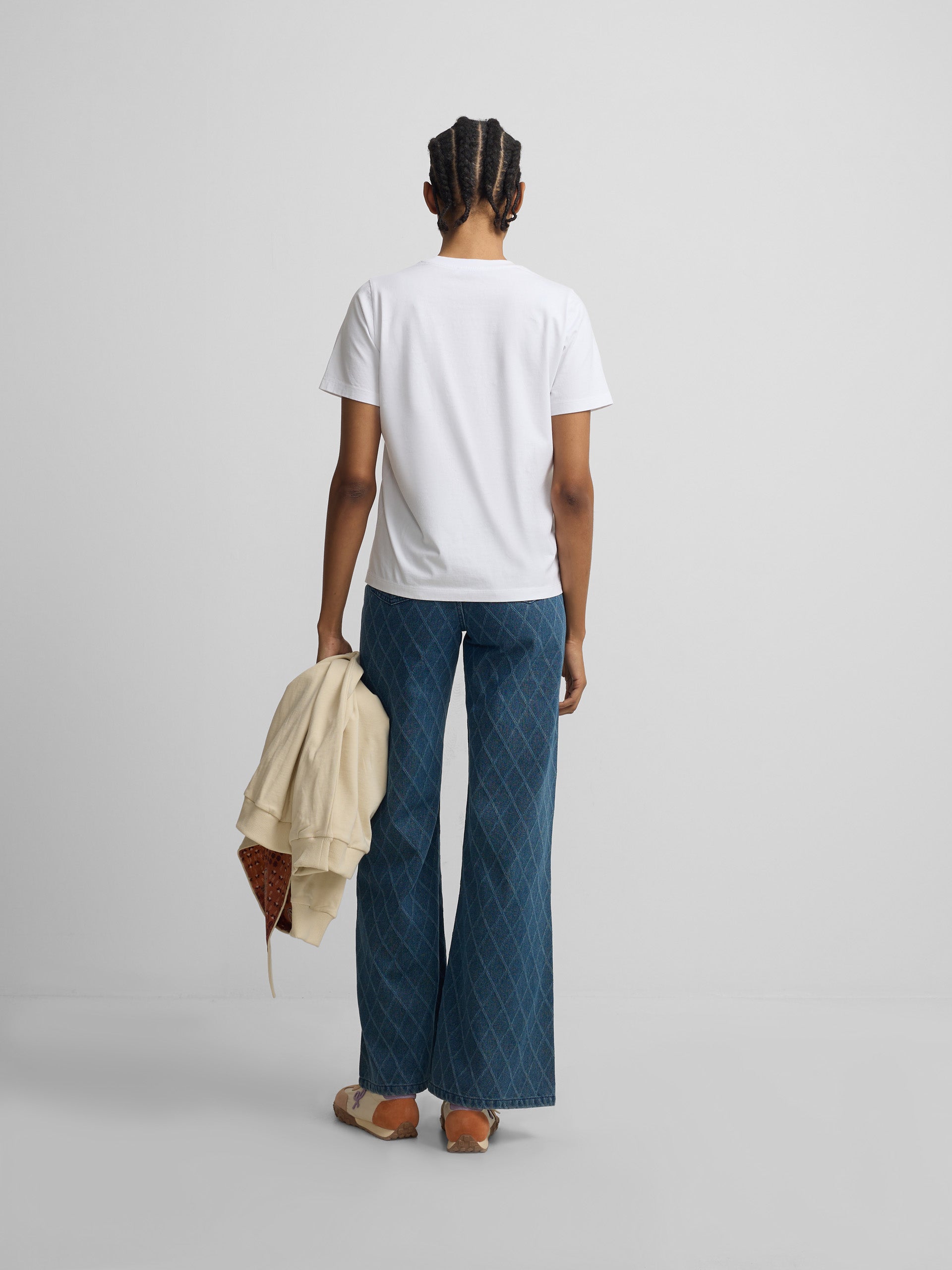 Camiseta woman blanca aplicacion cristal