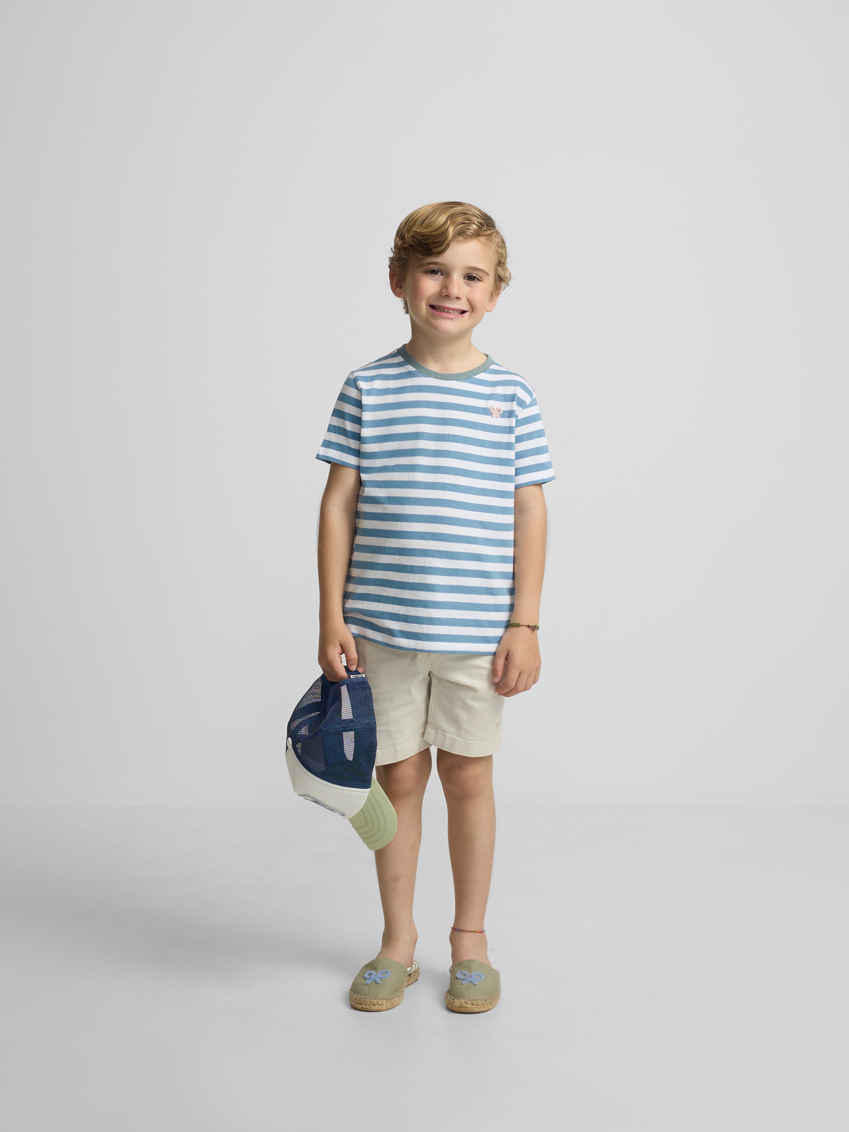 Camiseta kids ribete rayas finas azul