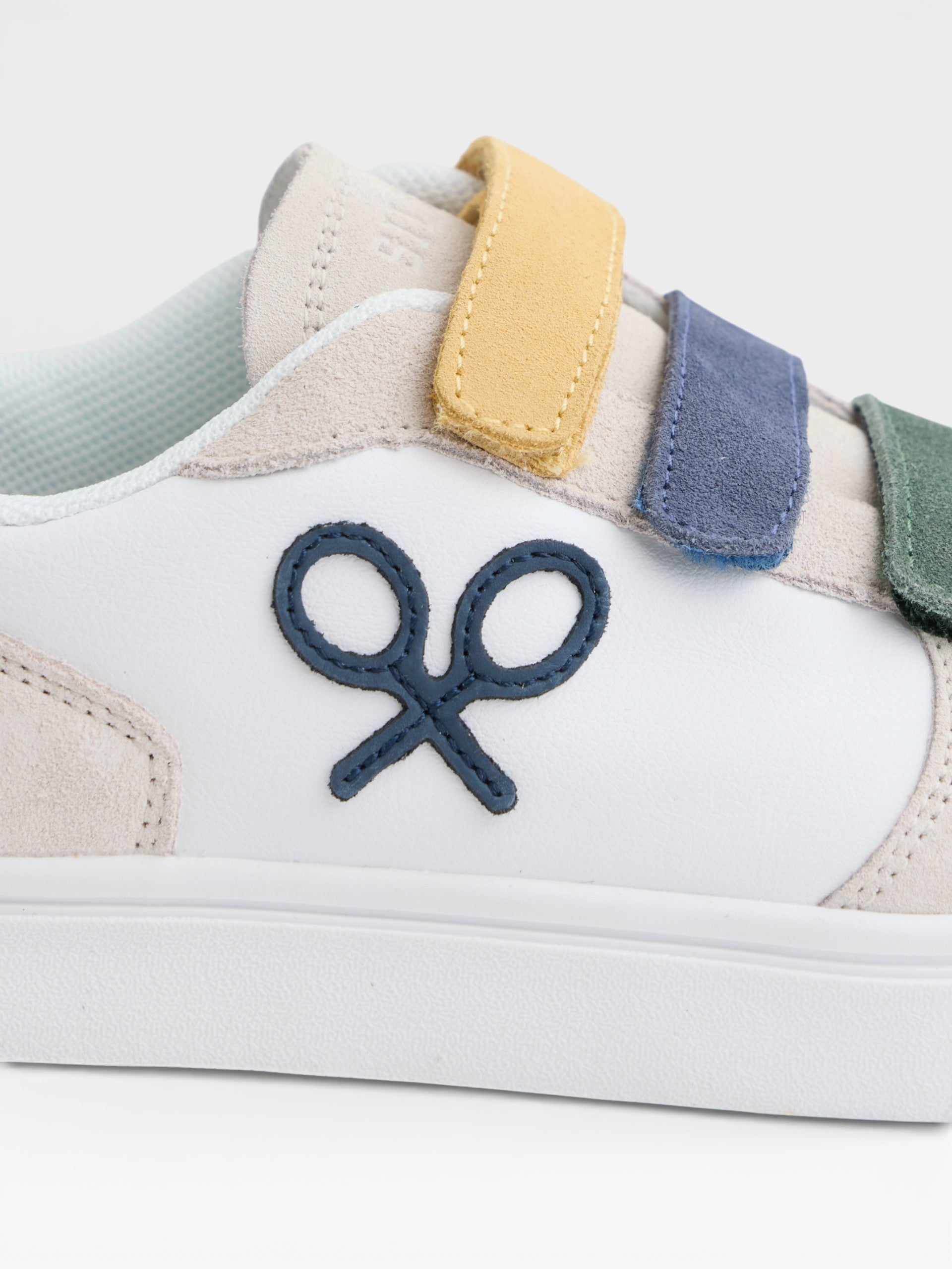 Kids multicolor cream velcro sneaker
