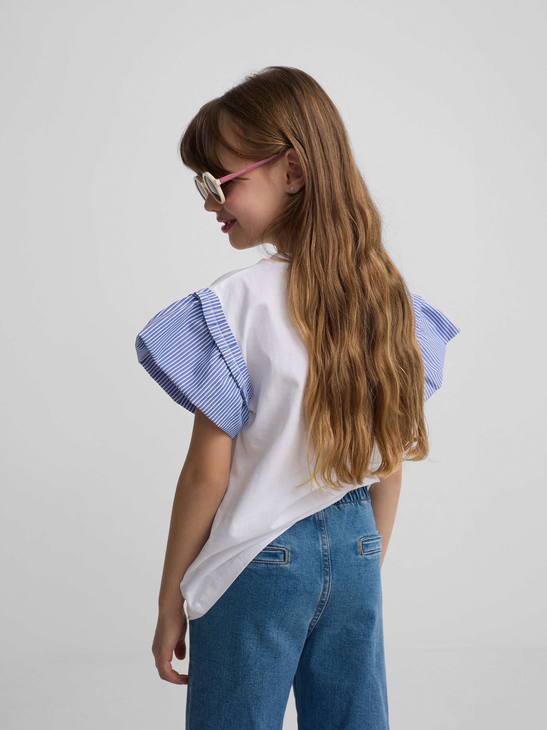 Camiseta girl volantes popelin rayas blanca