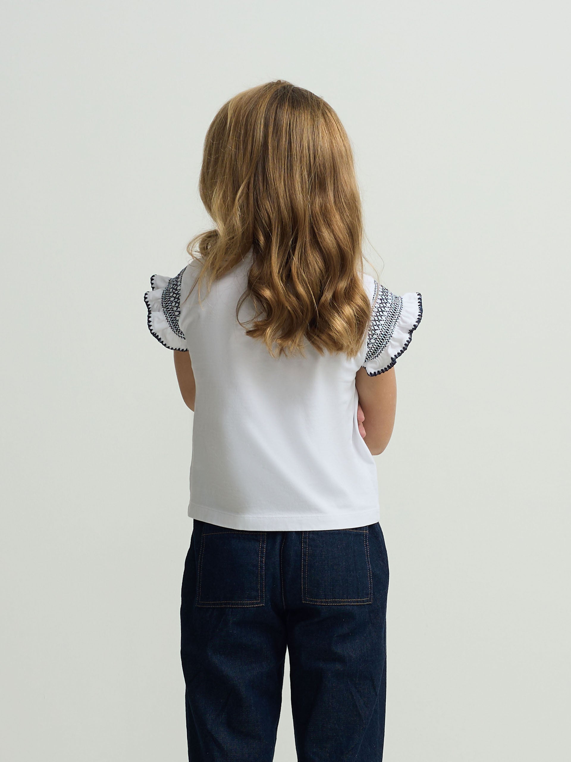 Camiseta girl bordado mangas blanca