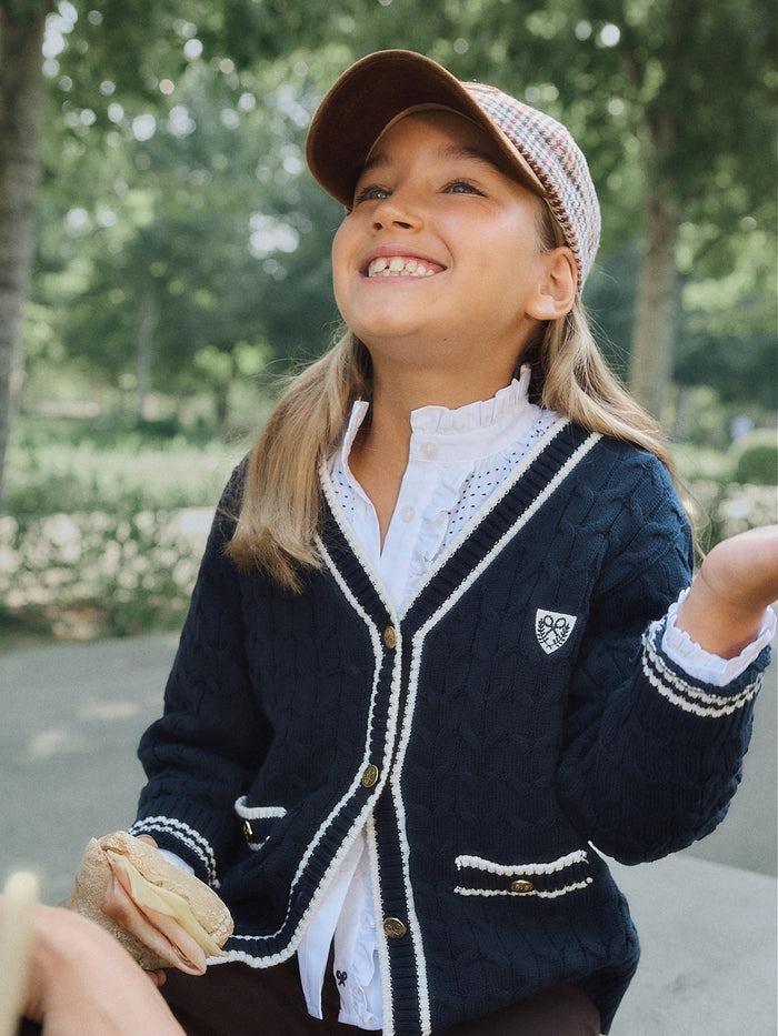 Cardigan menina college emblema azul-marinho