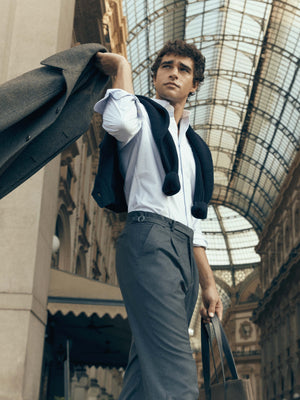 Pantalon unique à pinces uni gris