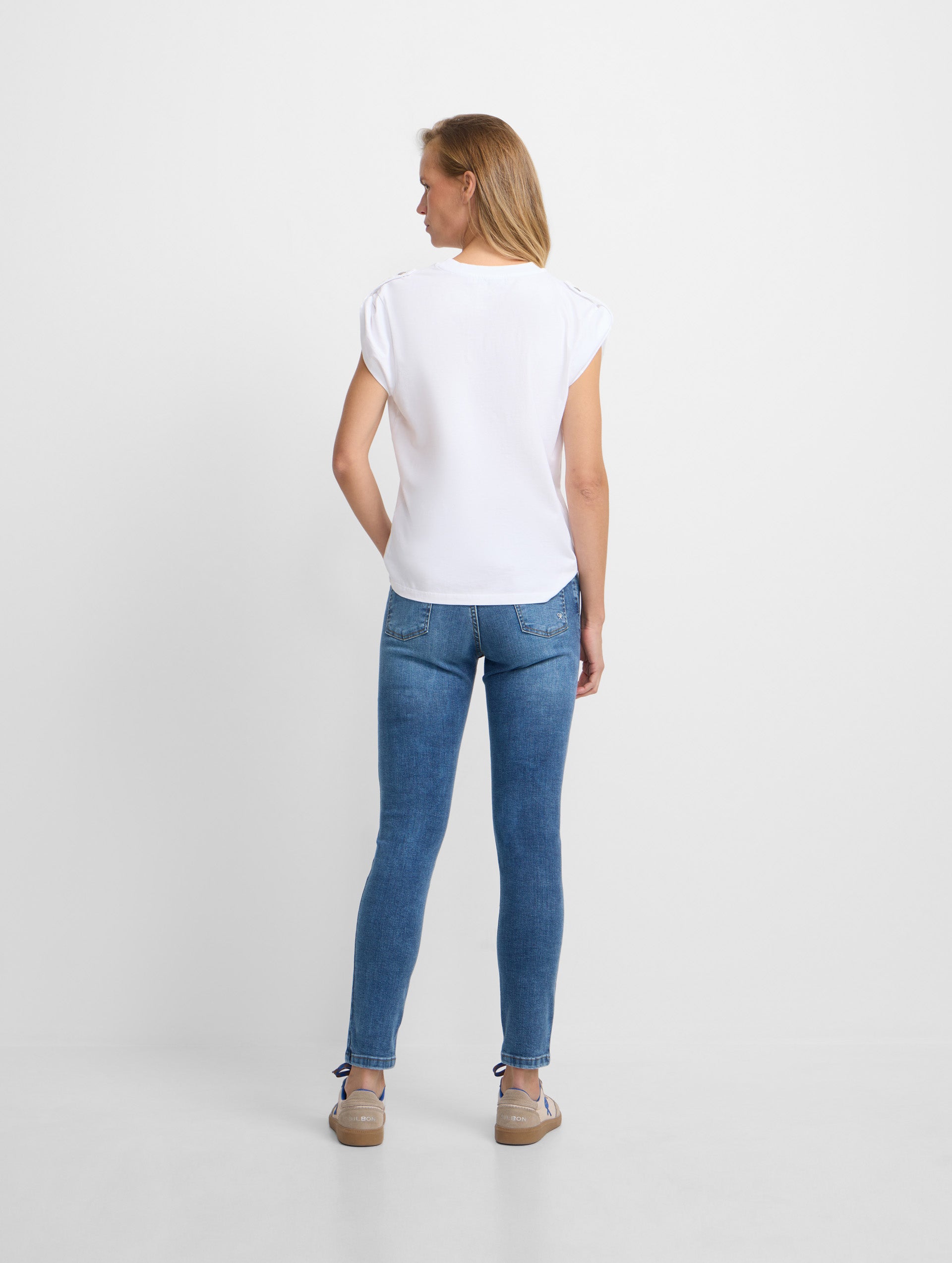 Calças de mulher slim fit ganga média