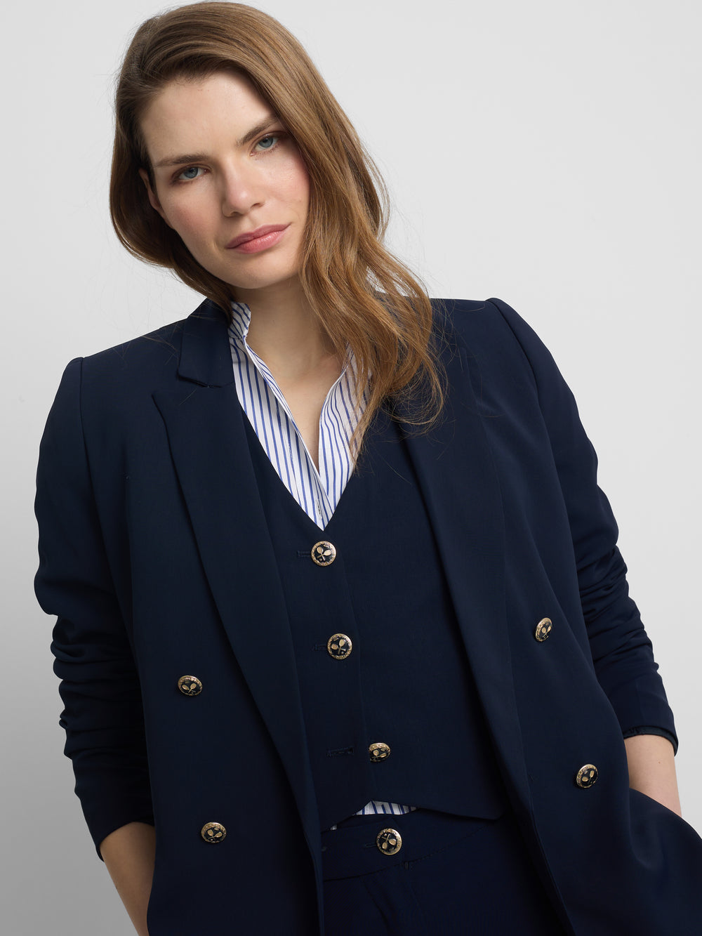 Americana woman clasica azul marino
