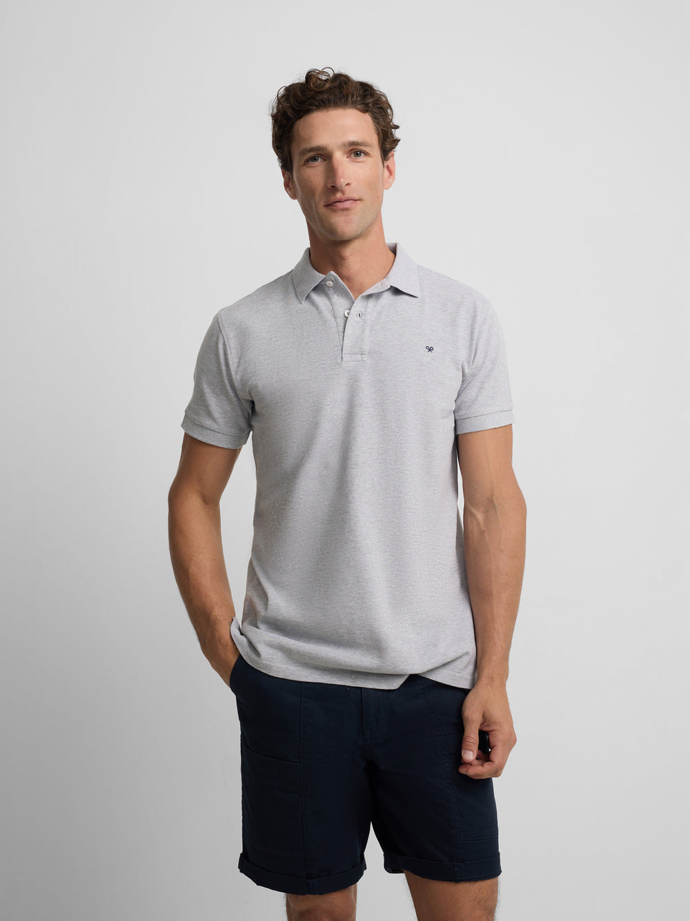 Polo clasico liso gris claro