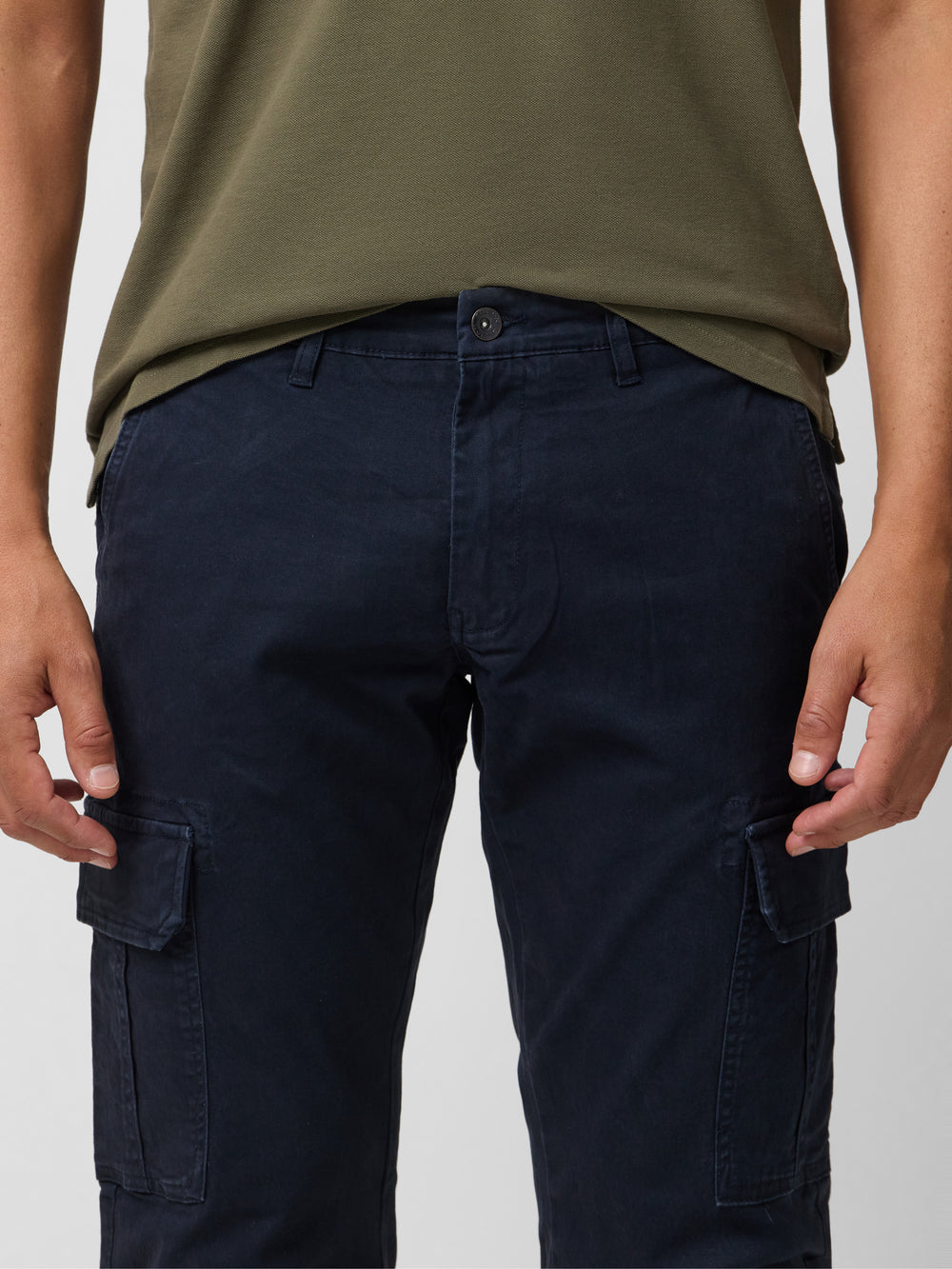 Pantalon cargo casual azul marino