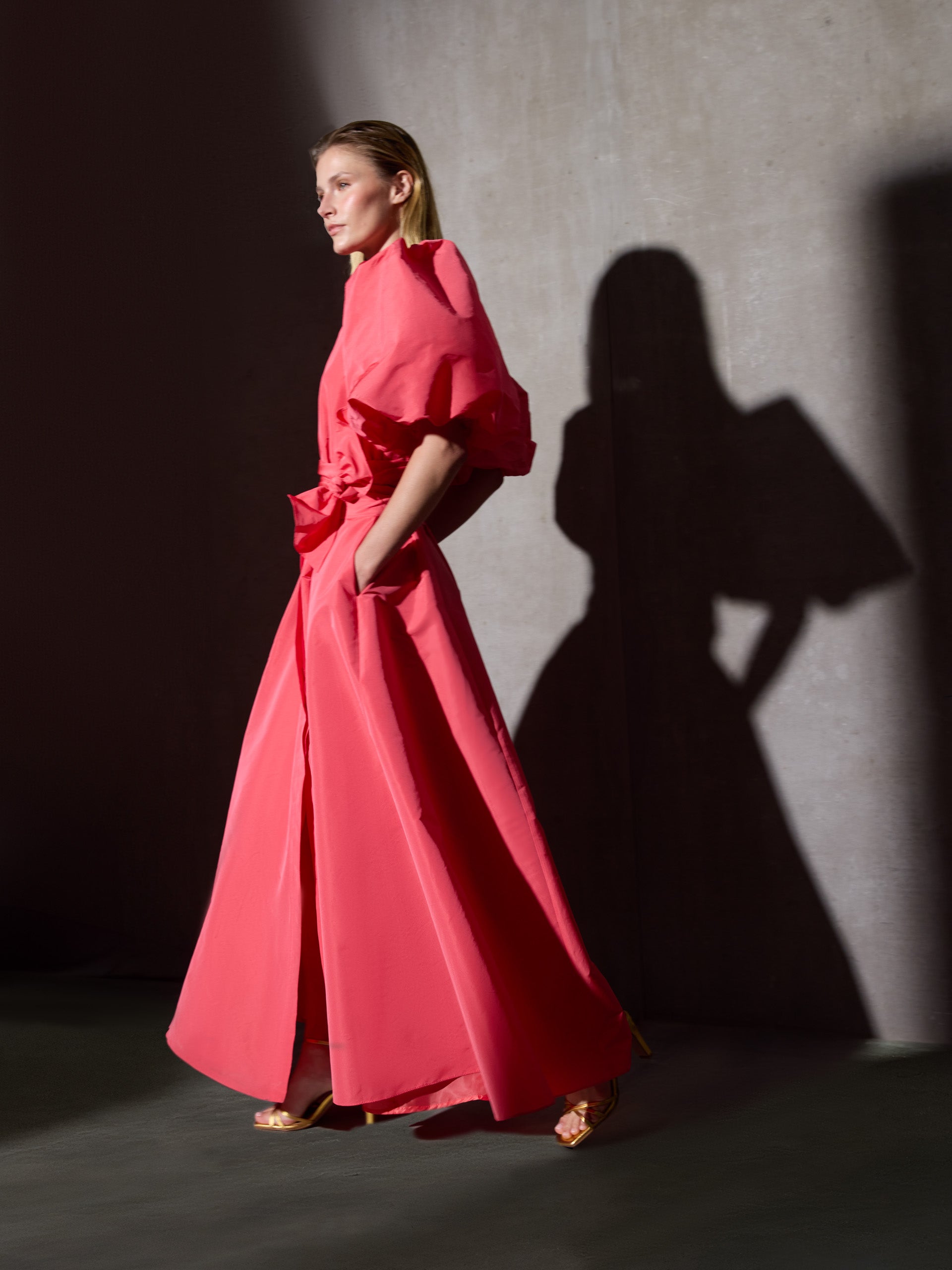 Vestido CaprileXSilbon camisa tafetá vermelho