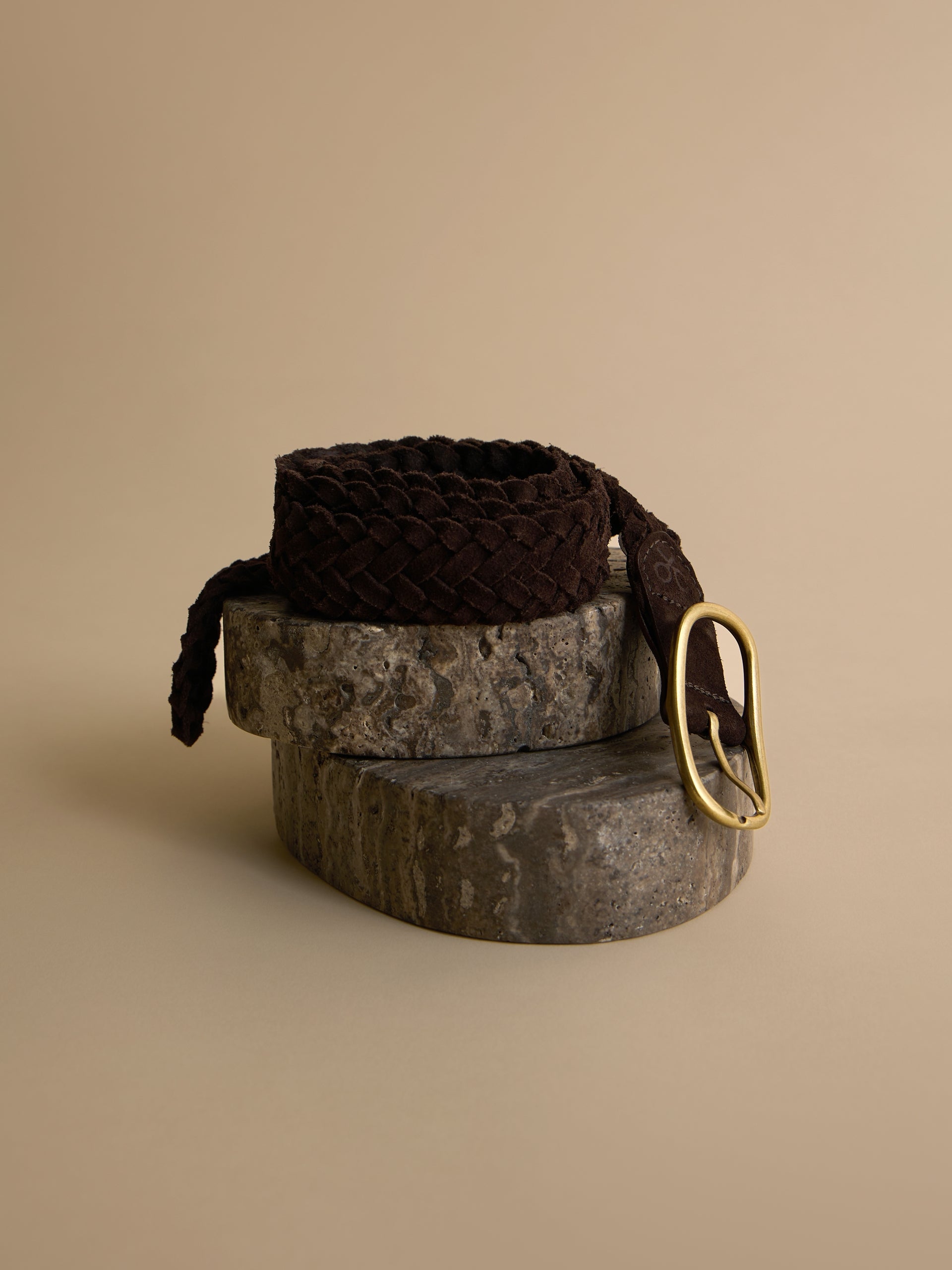 Ceinture tressée en cuir suédé