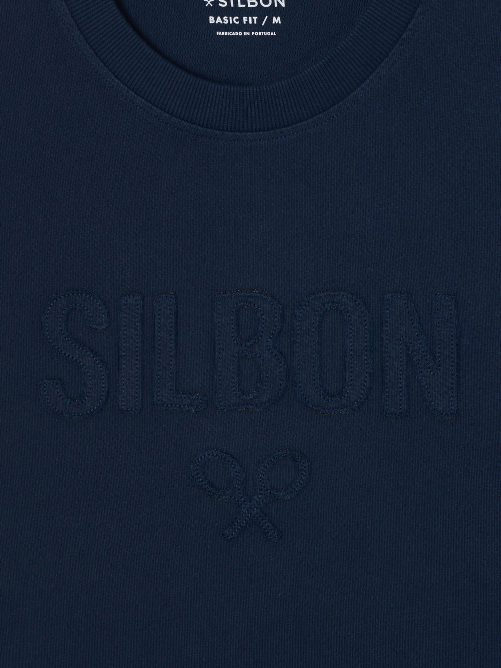 Camiseta silbon patch tono azul marino