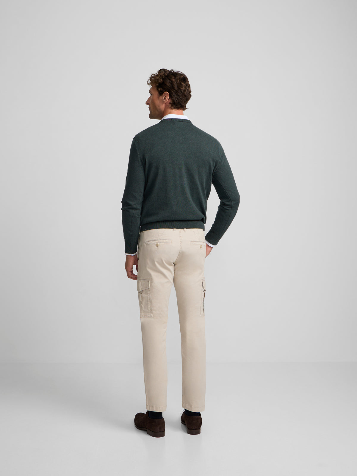 Pull col en V vert