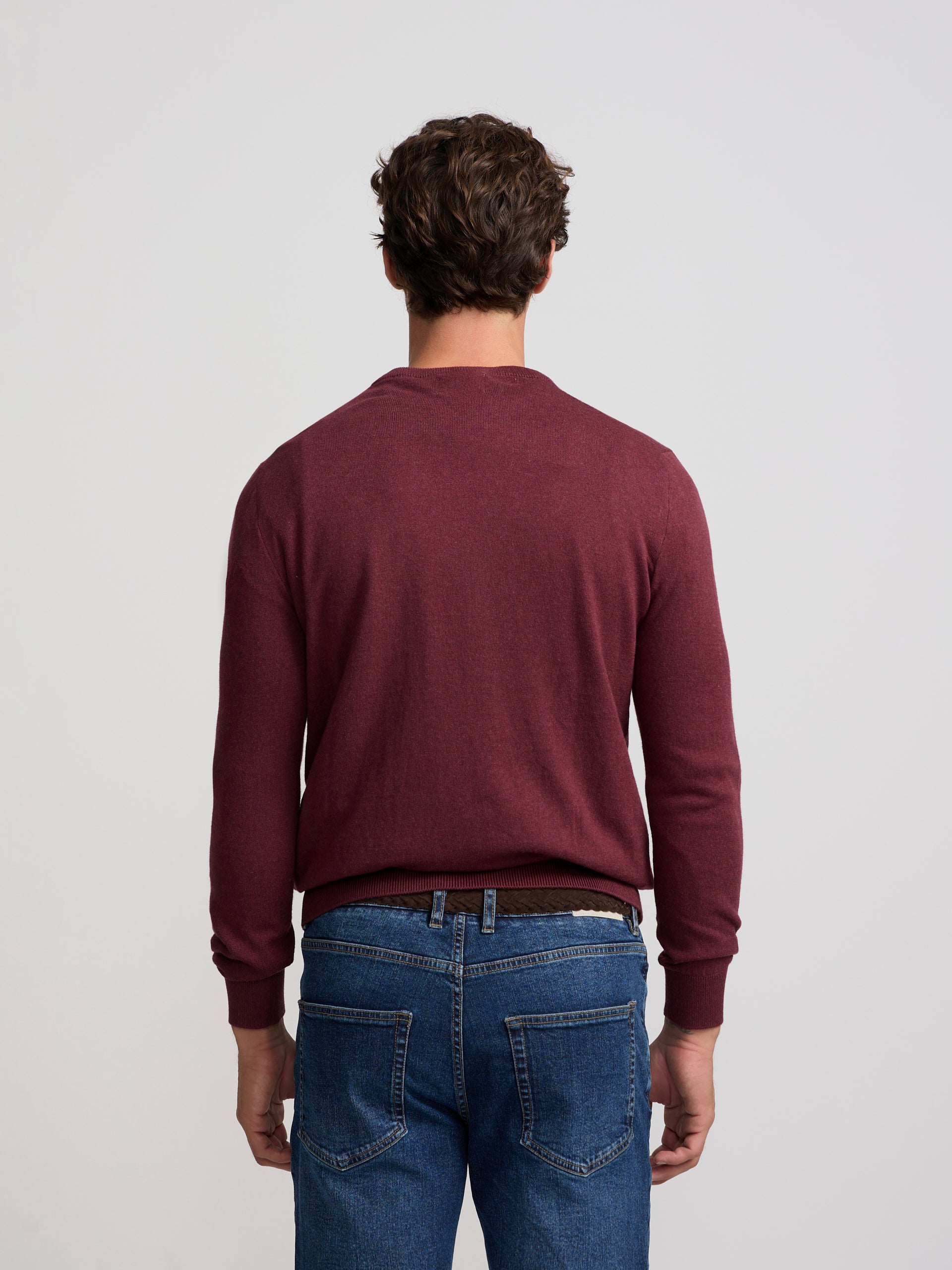 Burgundy crew neck sweater