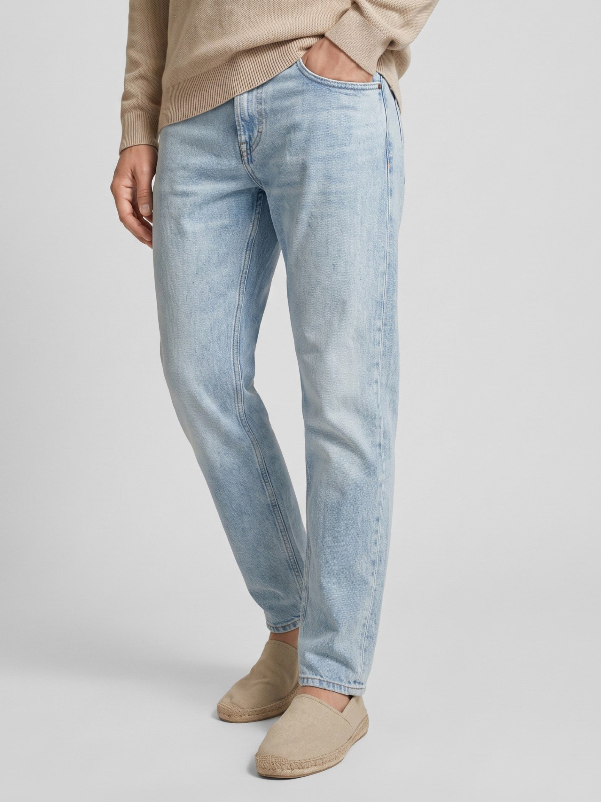 Pantalon sport denim azul claro