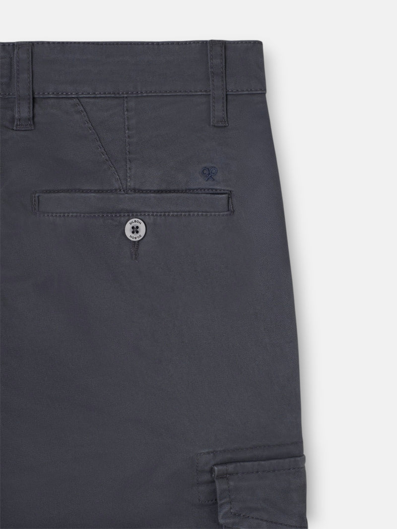 Pantalon cargo sport gris anthracite