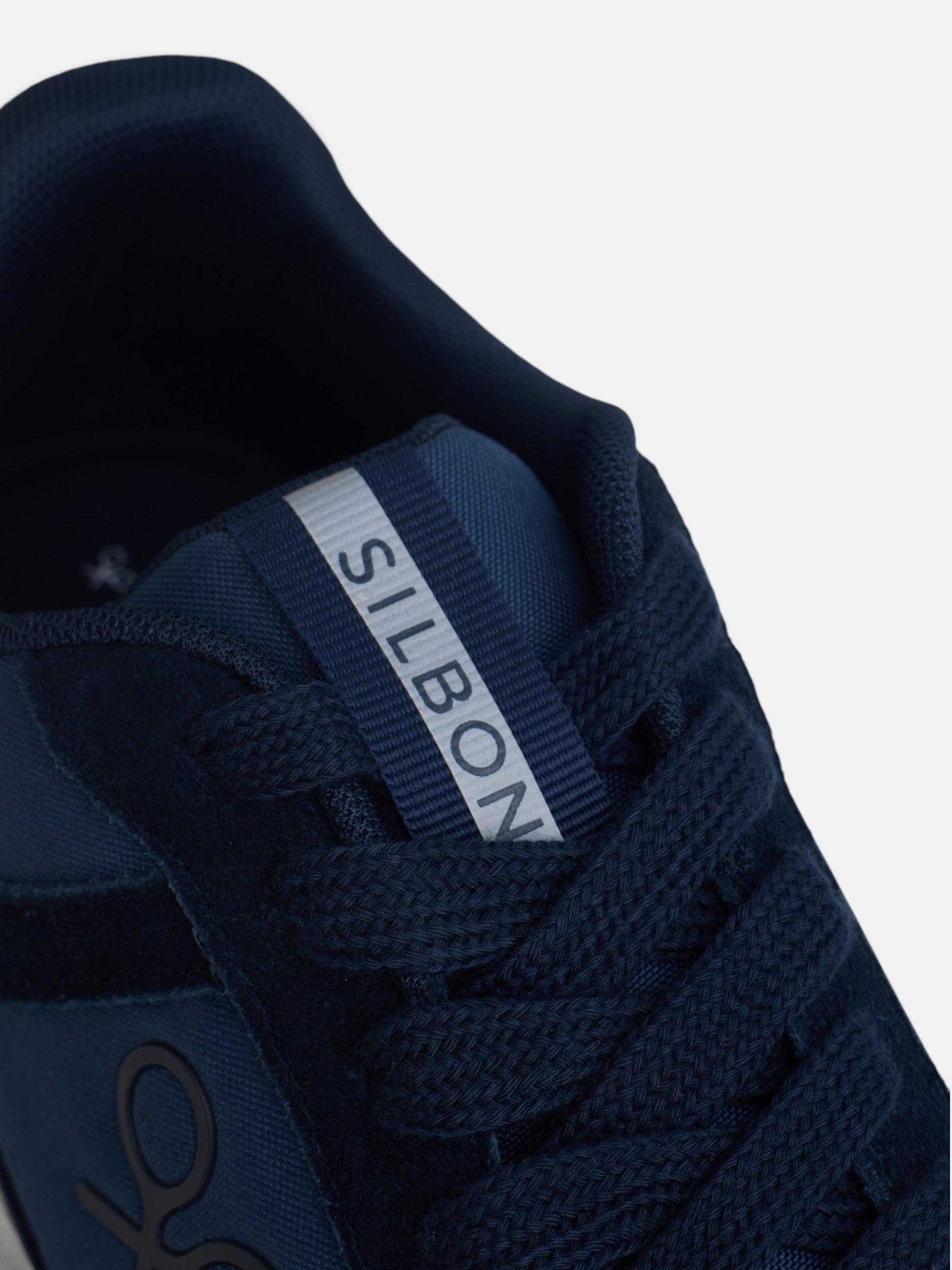 Zapatilla urban style azul marino