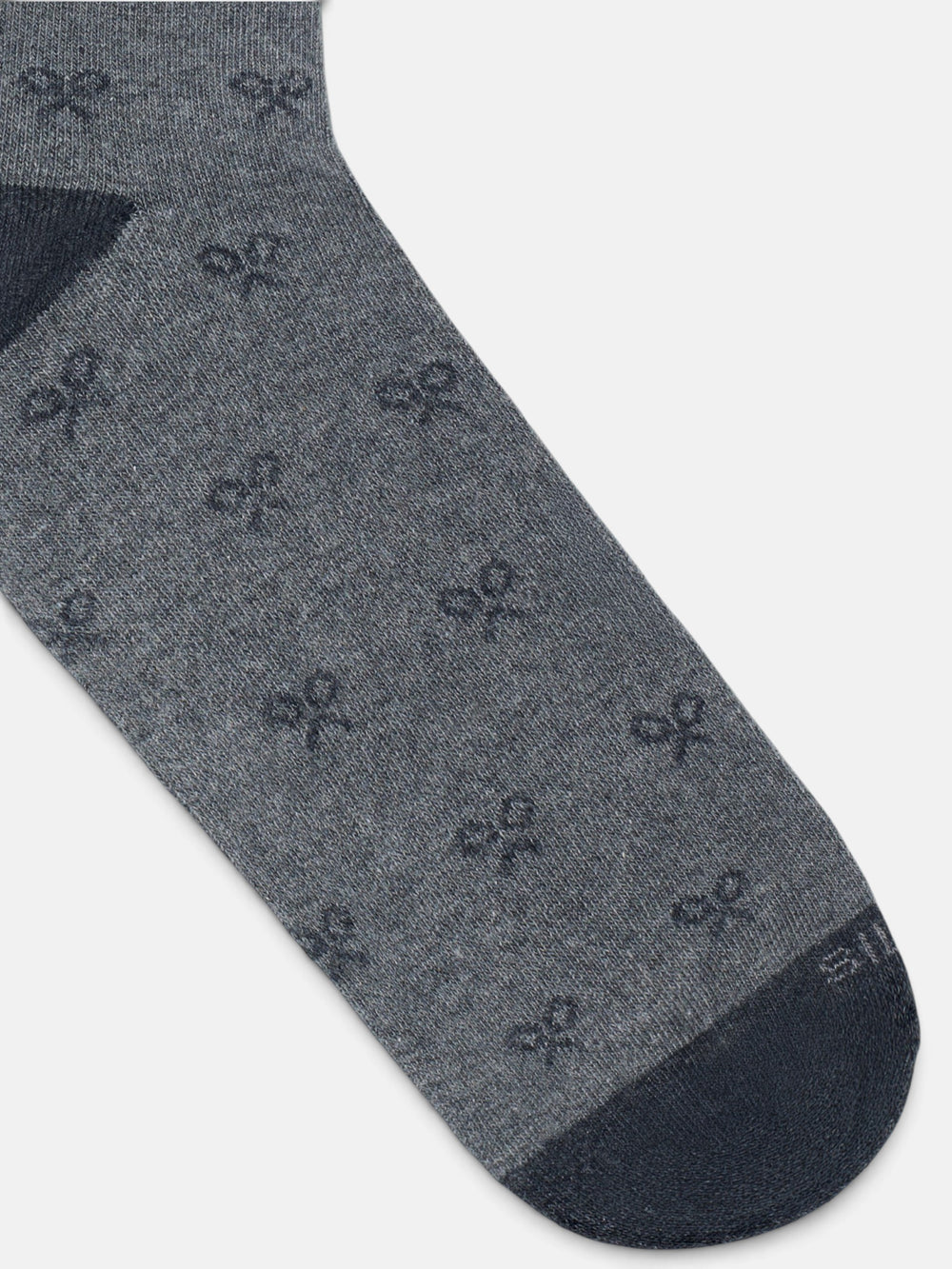 Chaussettes gris à motifs raquettes multiples
