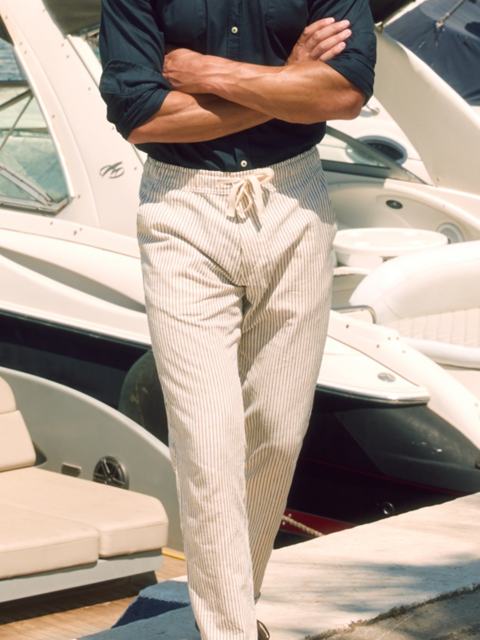 Pantalon sport cruise rayas azules