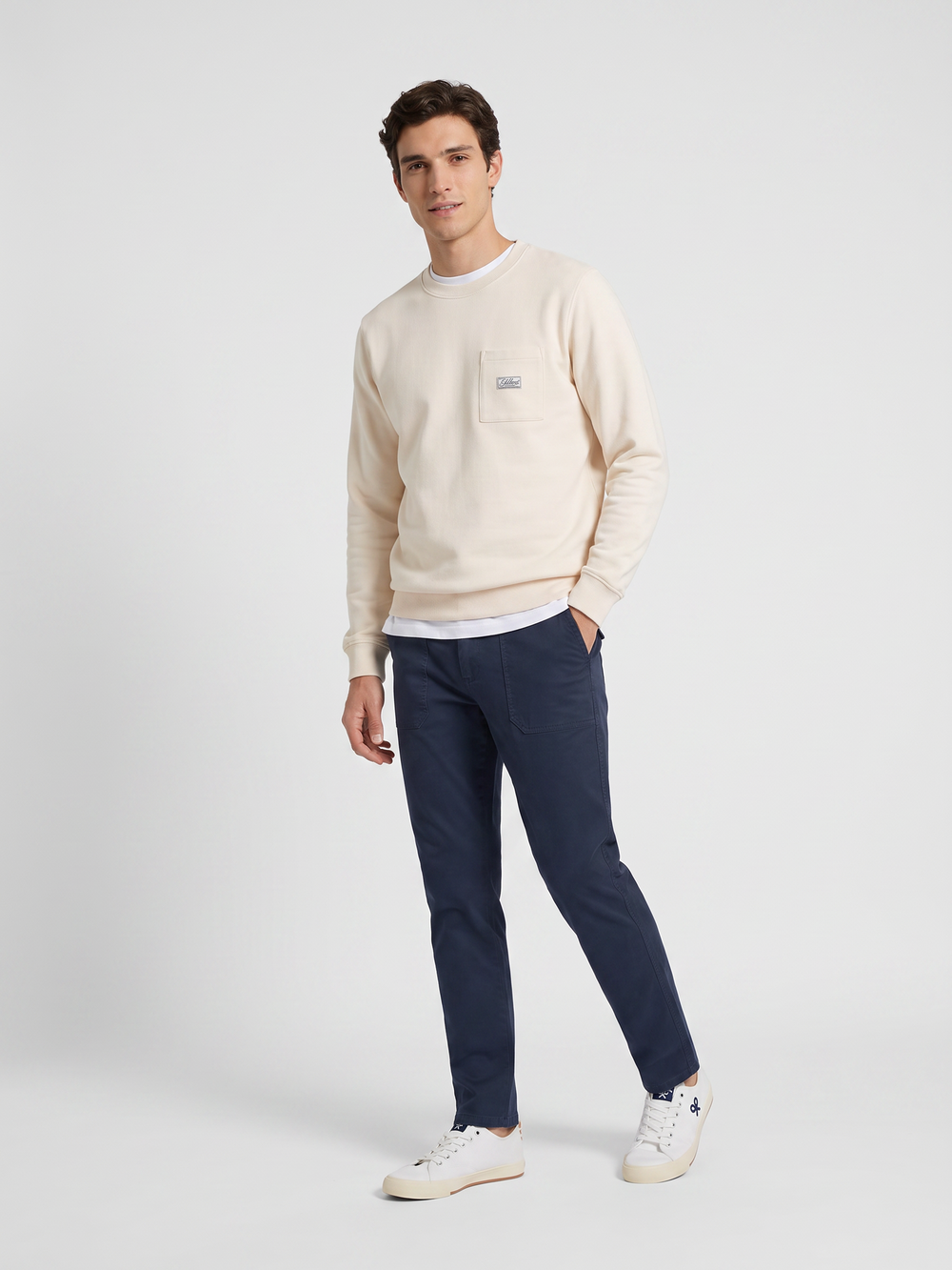 Sweatshirt bolso etiqueta creme