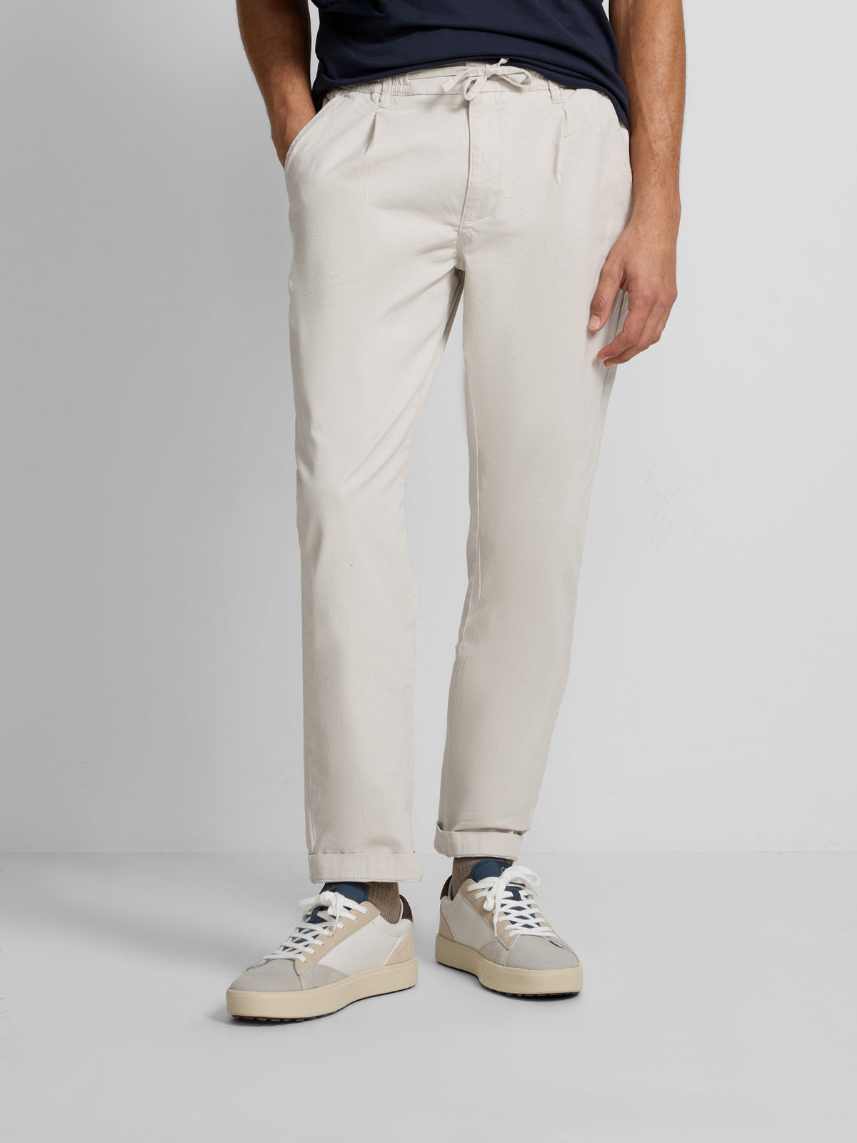 Pantalon sport jogger pinza piedra