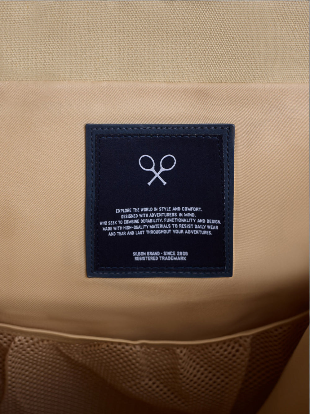 Sac à dos beige ajustable