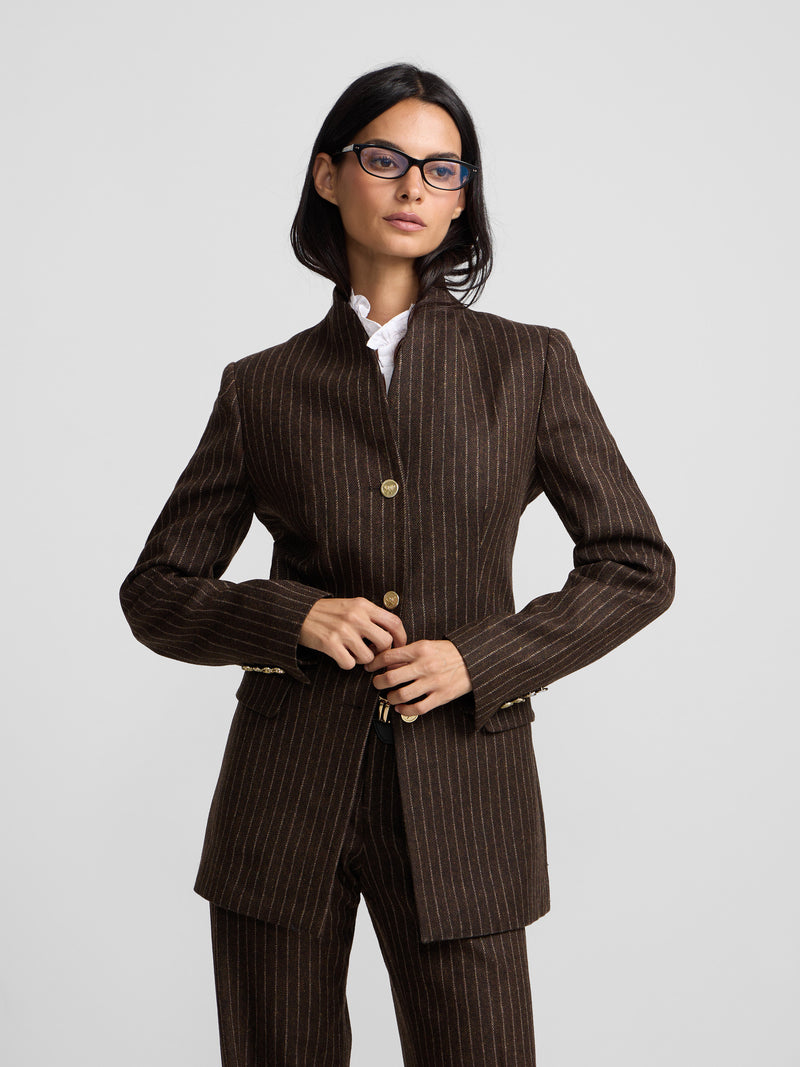 Blazer de gola alta com risca diplomática castanha