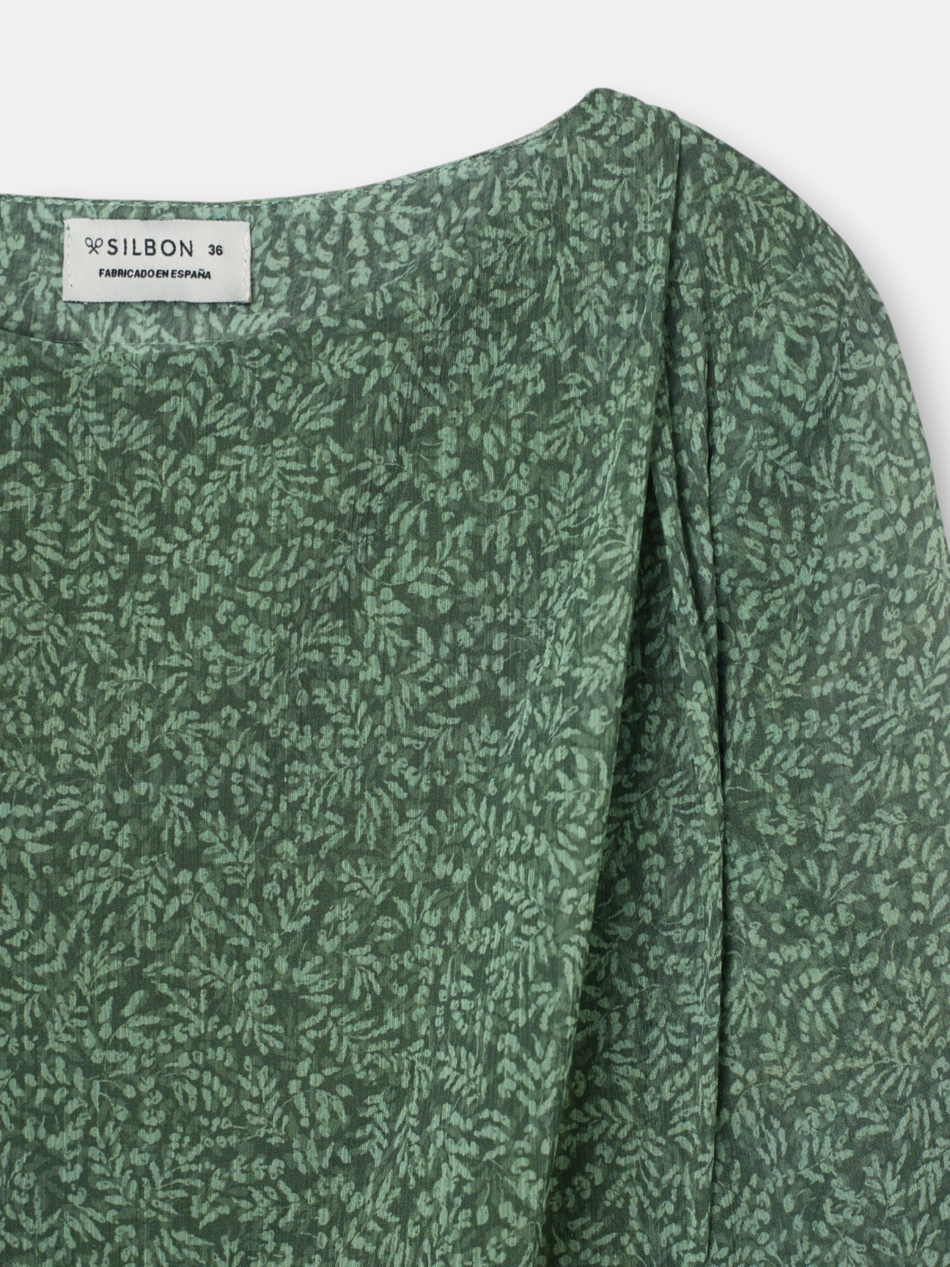 Vestido midi estampado hojas verde