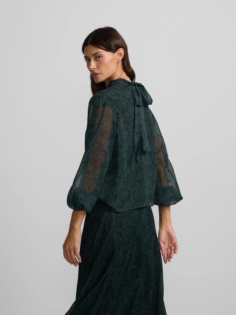 Blusa tira cuello estampado flores verde