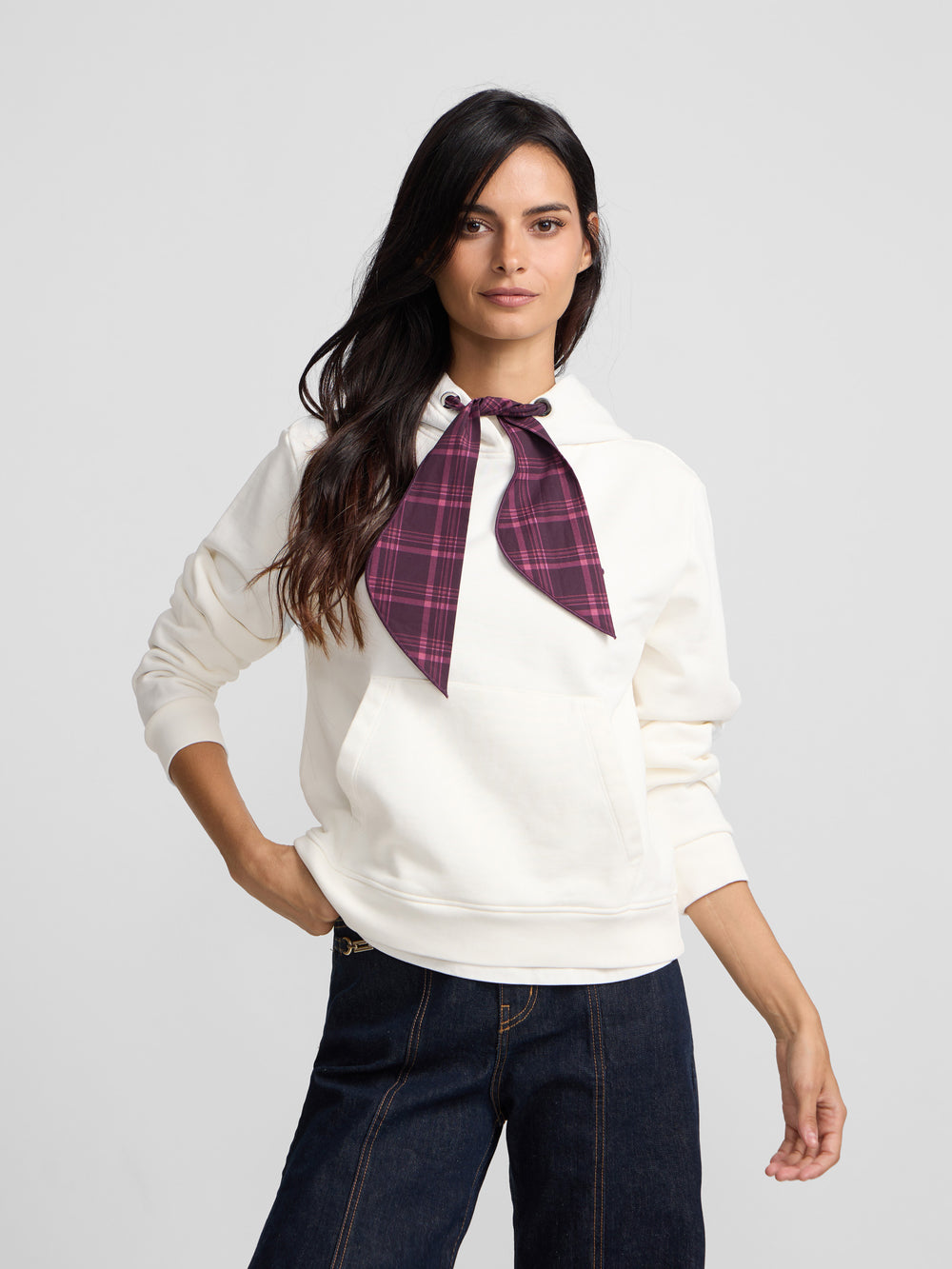 Women's hoodie with scarf, off-white