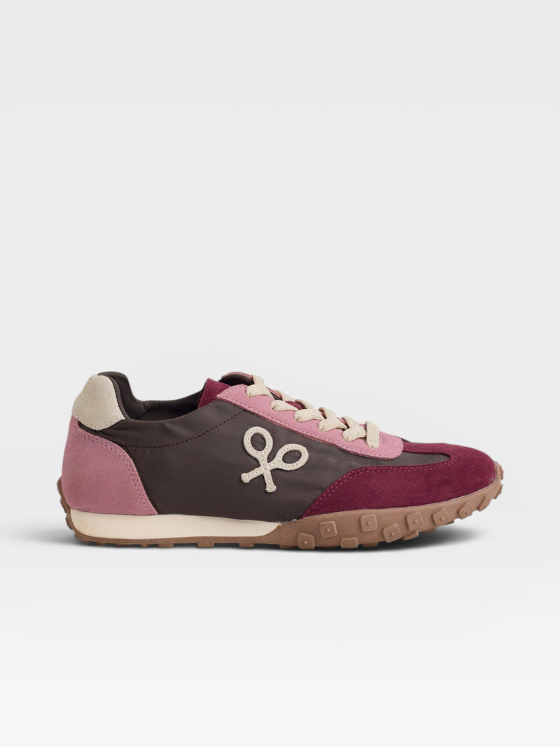 Zapatilla tricolor raquetas marron y granate