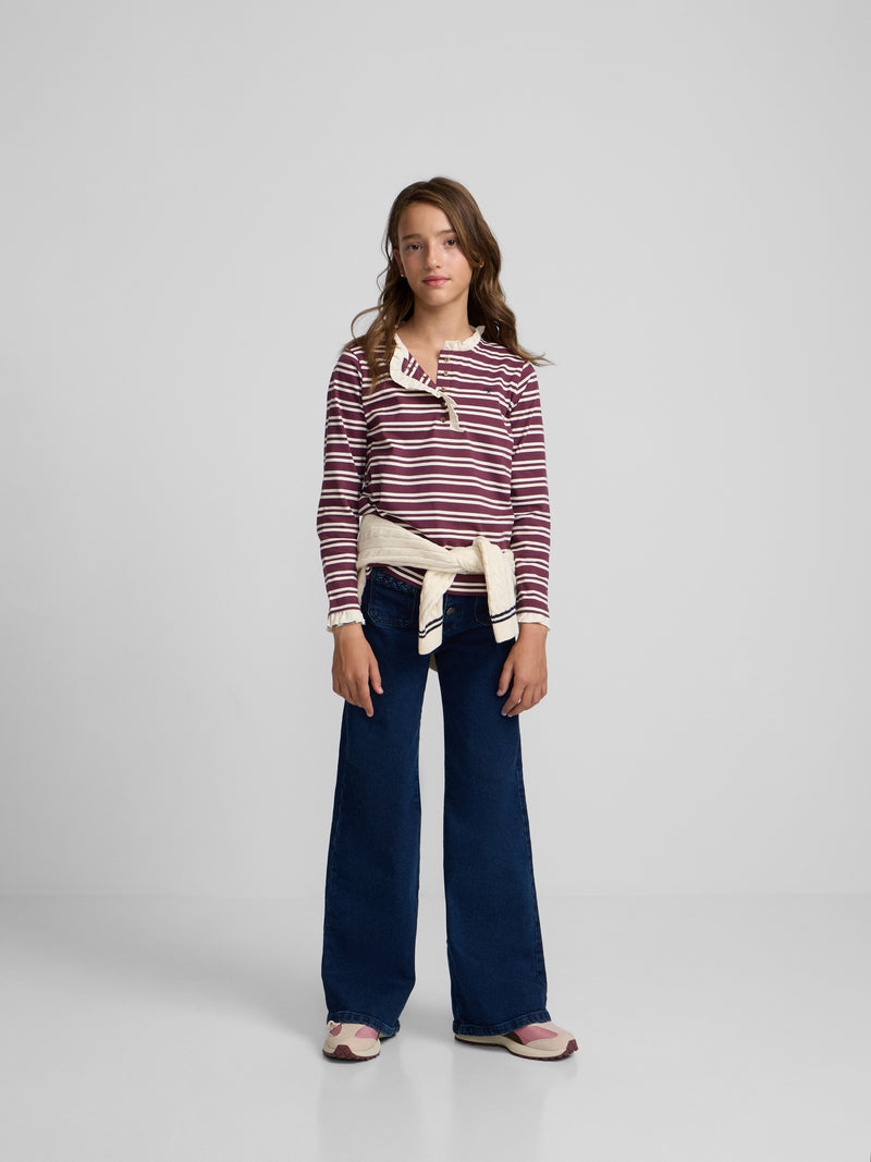 Girl's t-shirt with ruffled collar, burgundy and ecru stripes