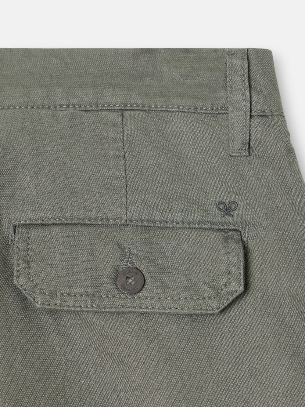 Bermuda cargo verde