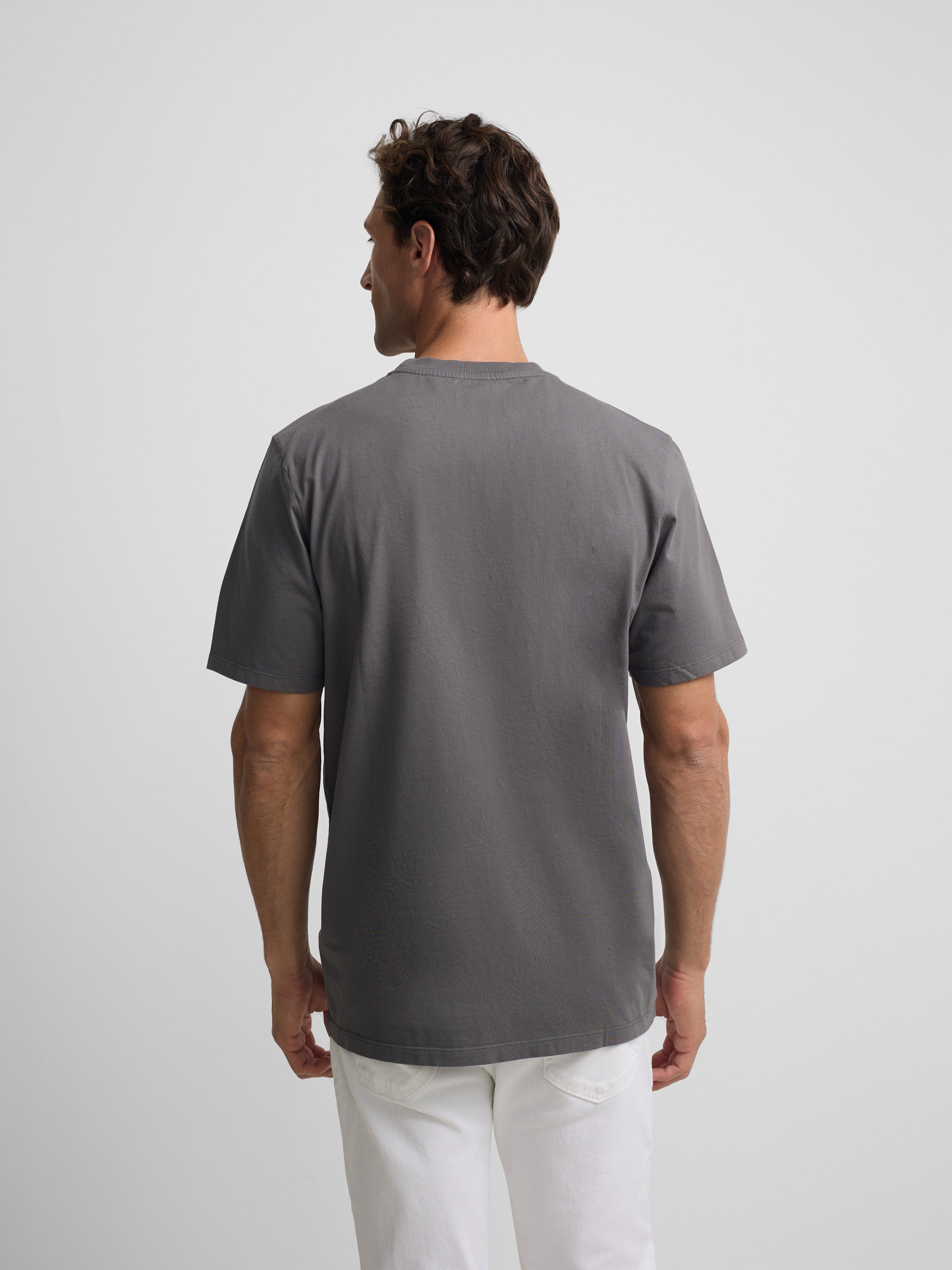 Classic t-shirt with mini logo pocket in grey