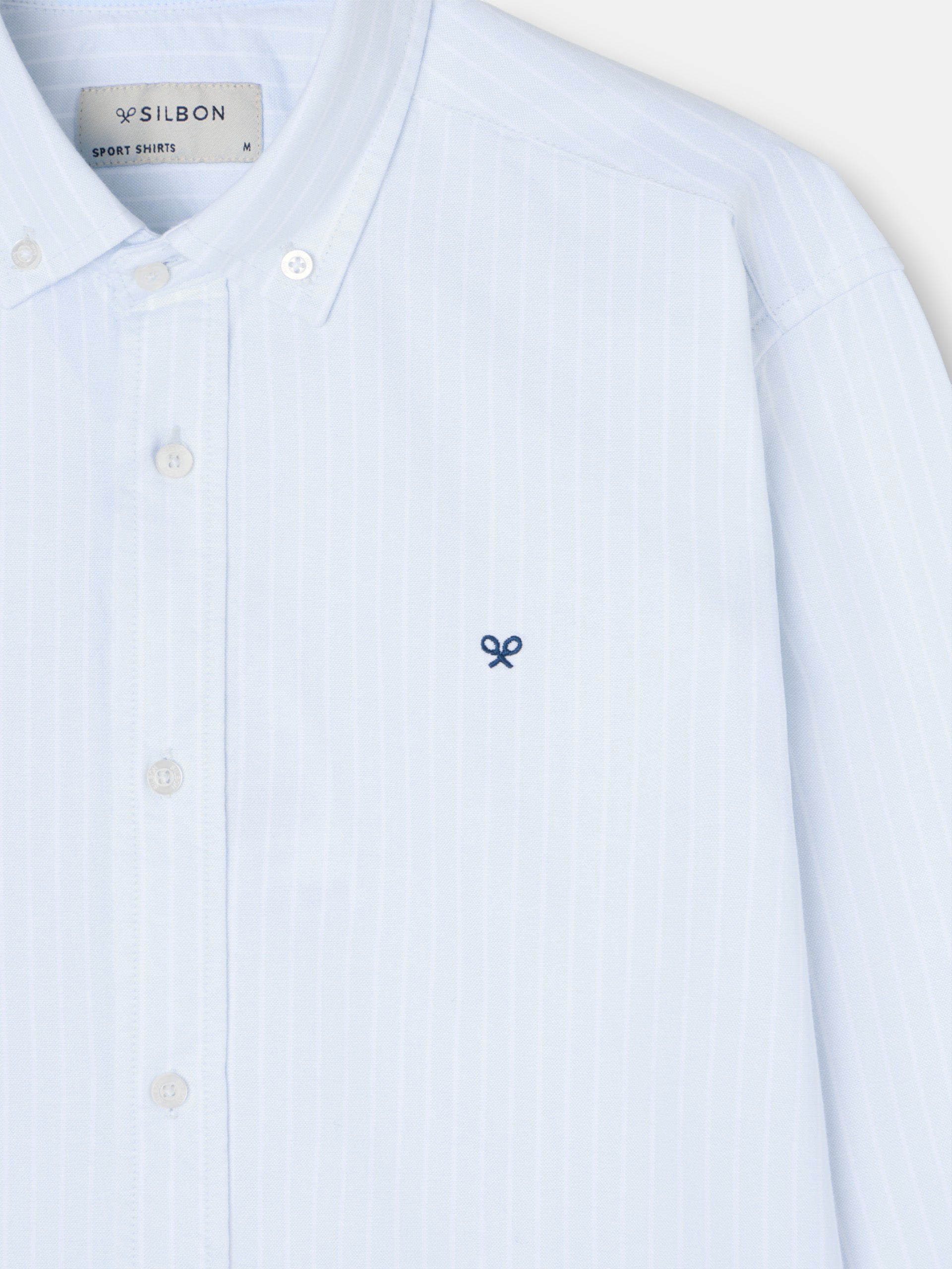Camisa sport oxford riscas brancas azul claro
