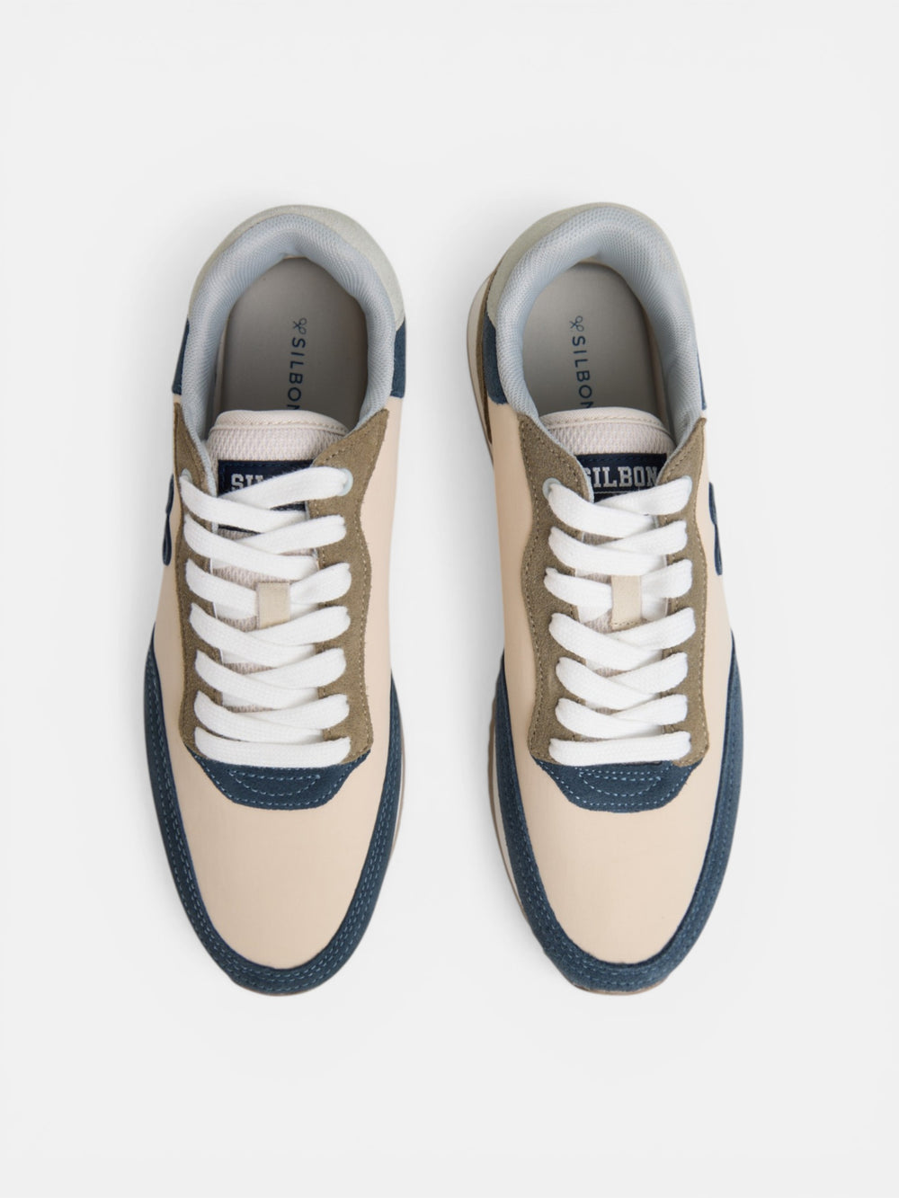 Zapatilla running raqueta beige