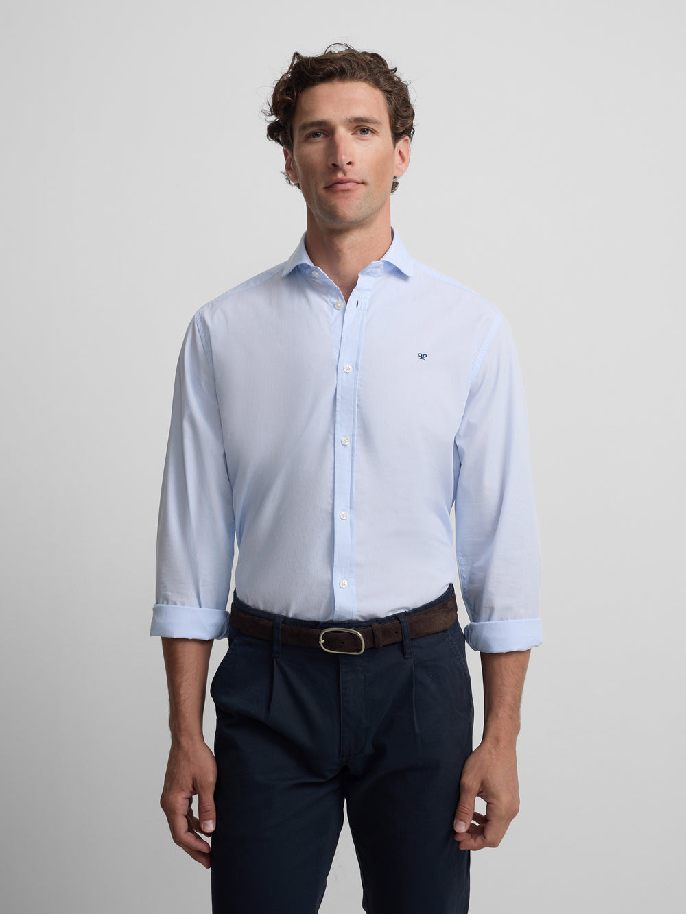 Camisa sport clássica multirriscas azul-claro