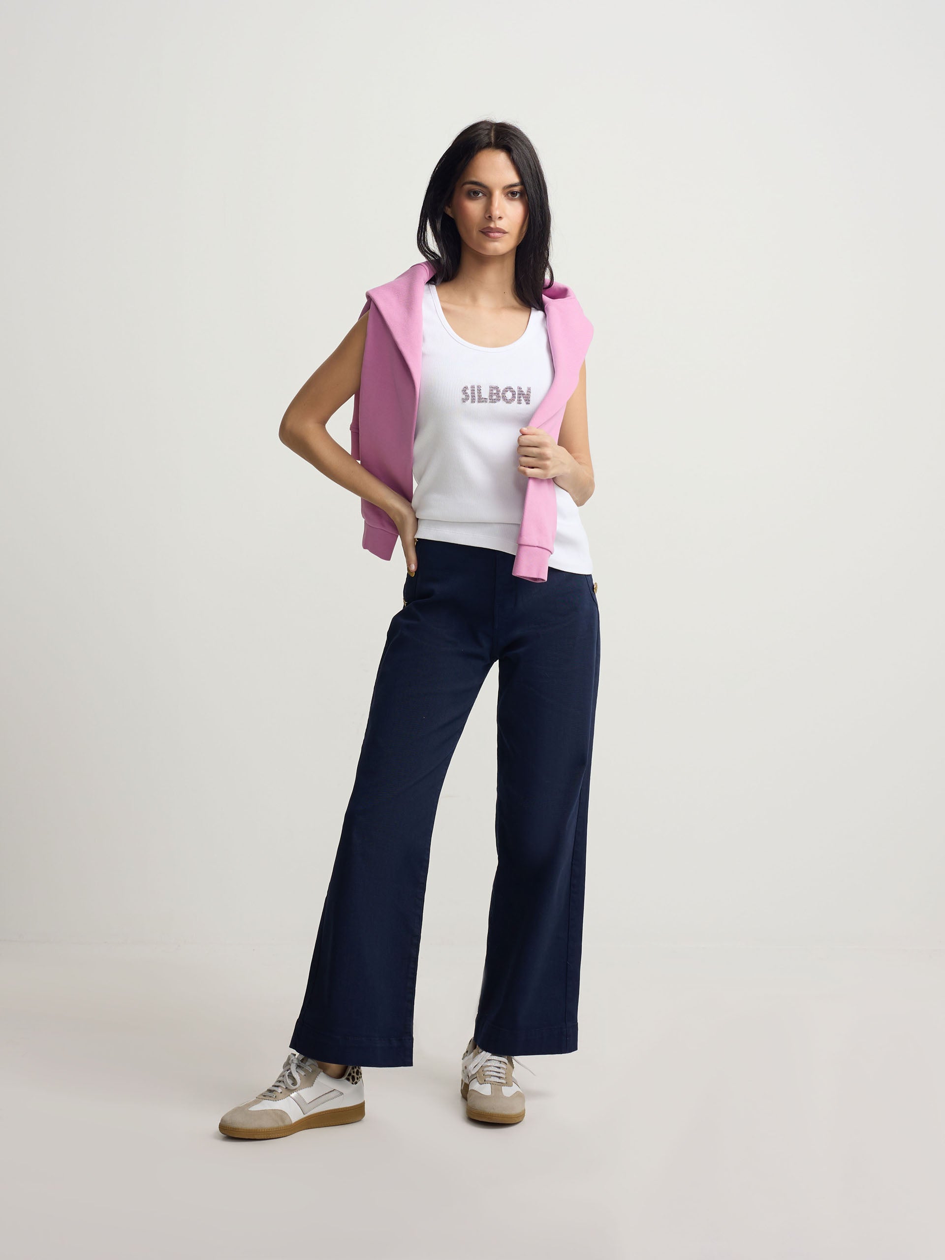 Camiseta woman tank silbon apliques blanca
