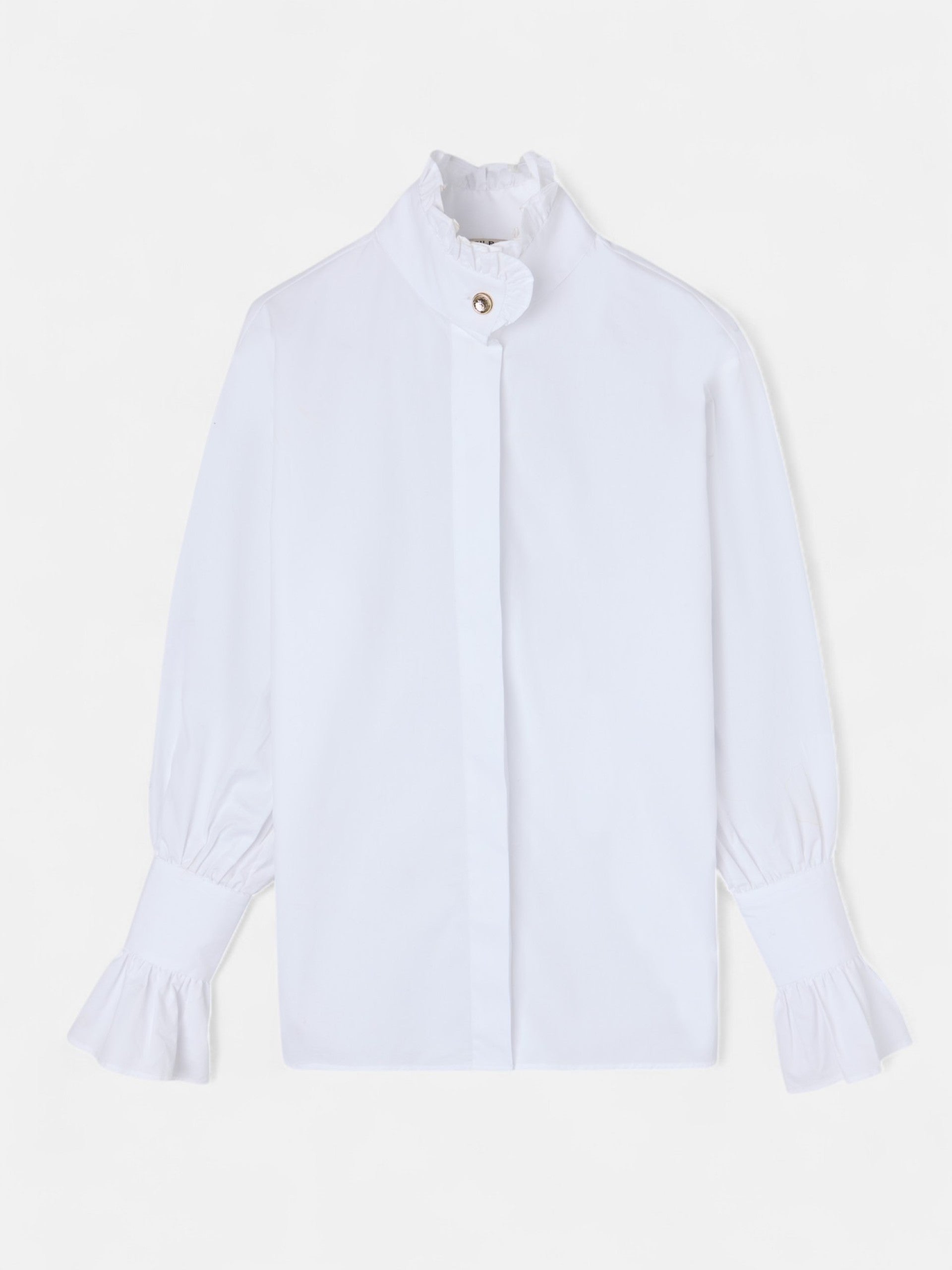 Camisa branca com detalhe no punho
